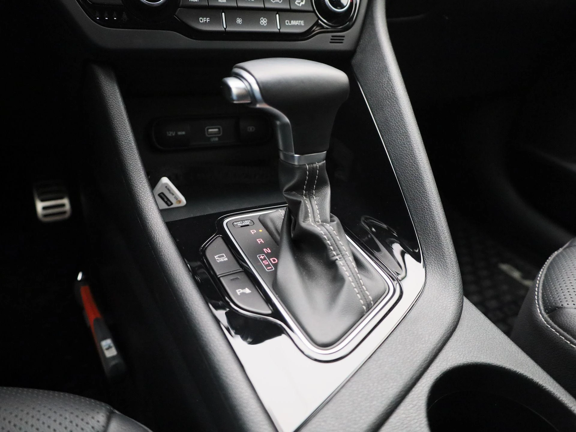 Kia-Niro-image-18