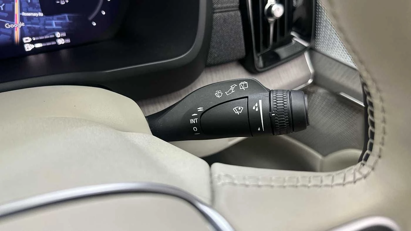 Volvo-XC90-image-46