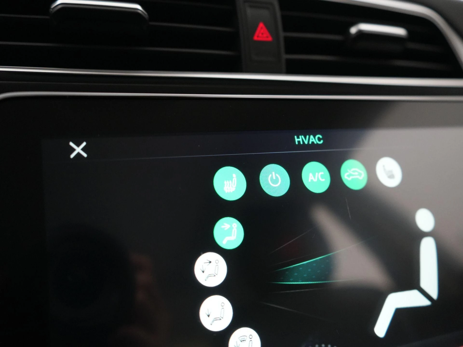 MG-ZS-image-18