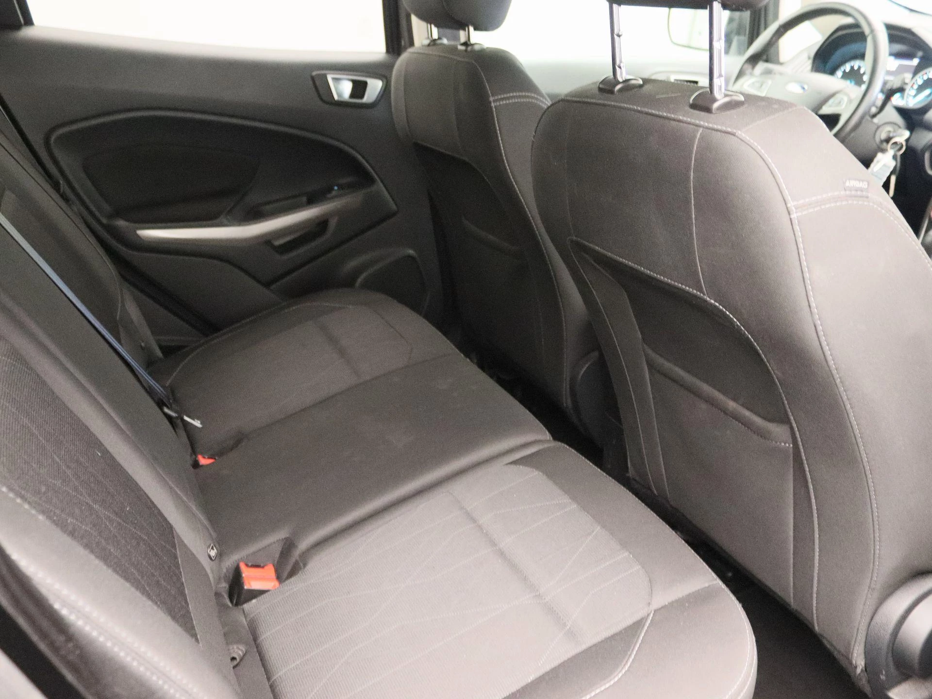 Ford-EcoSport-image-23