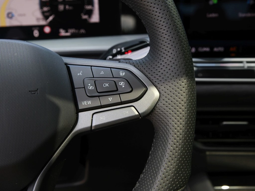 Volkswagen Tayron 1.5 TSI DSG eHybrid R-Line "3,99%" AHK, Pano., 360°Kam., IQ.Light.