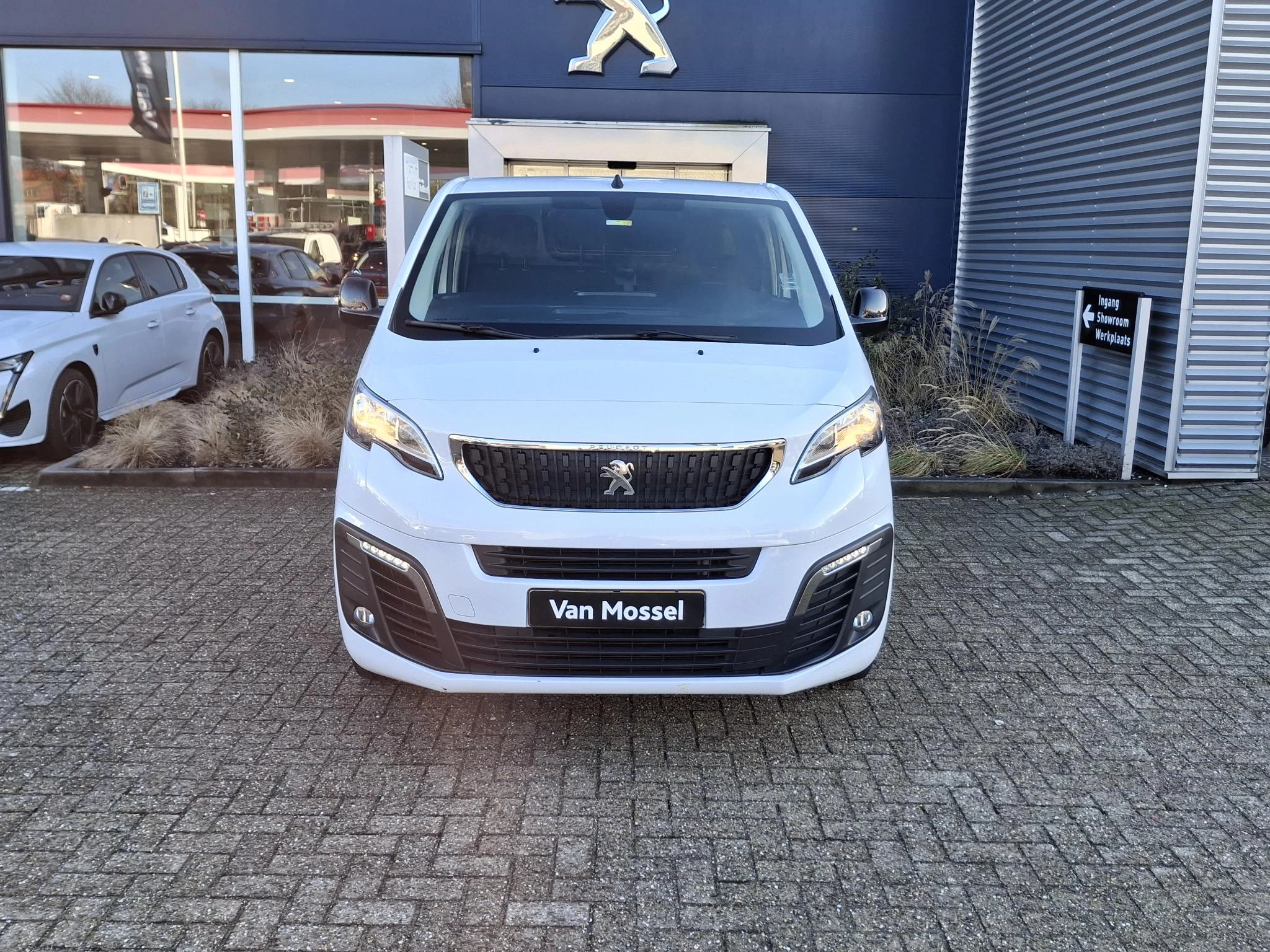 Peugeot-Expert-image-3