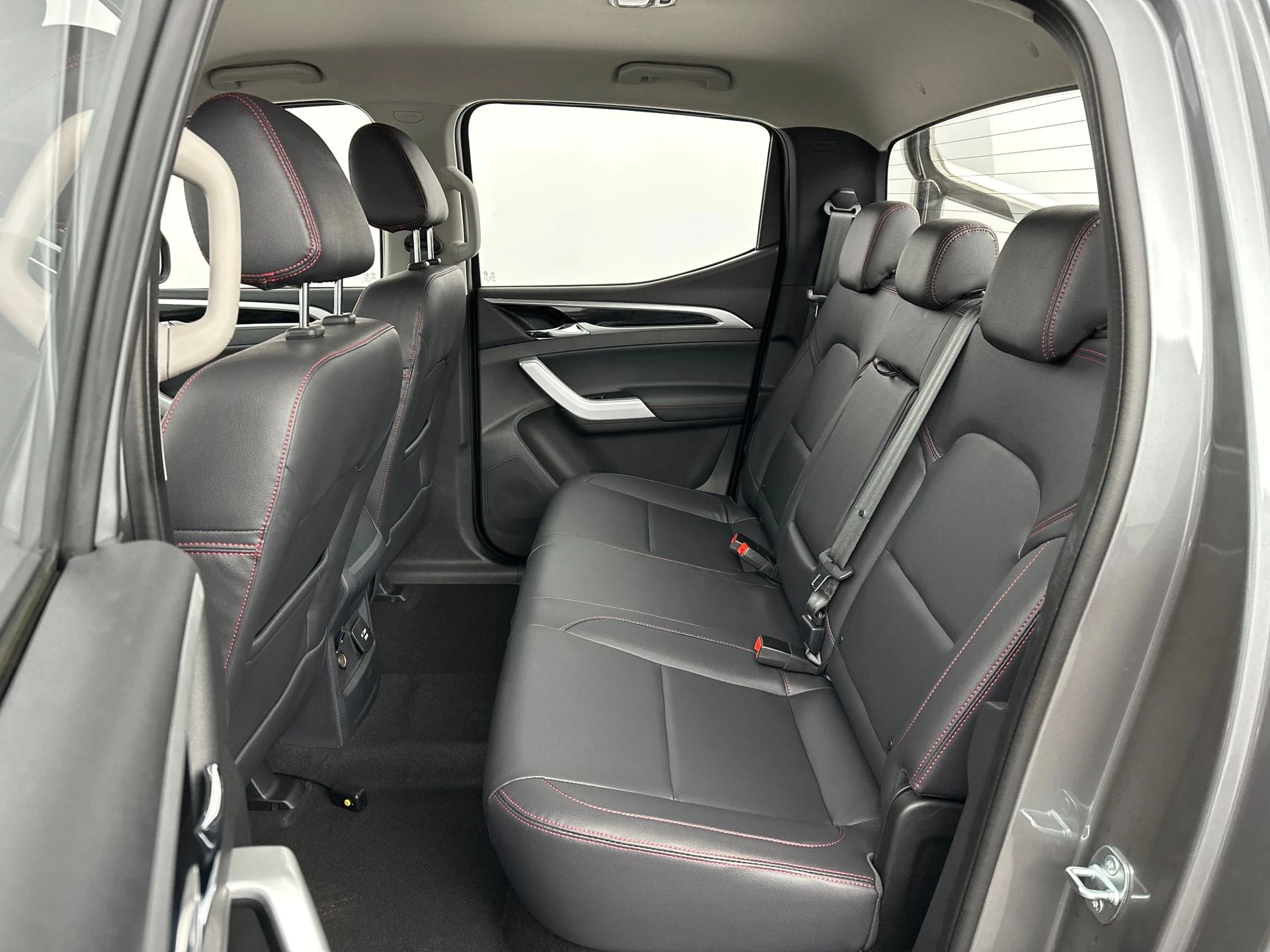 Maxus-T90 EV-image-23