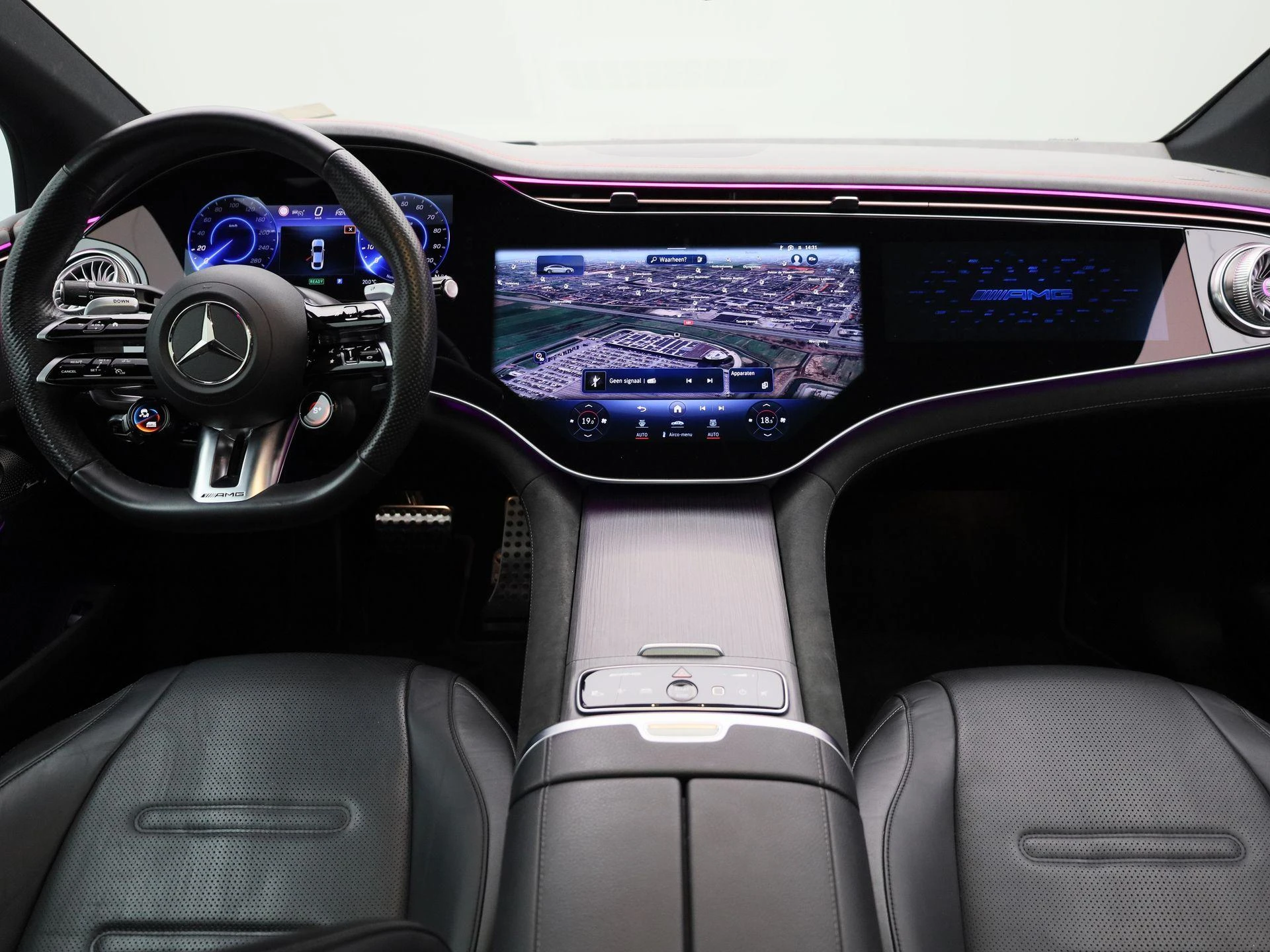 Mercedes-Benz-EQE-image-8