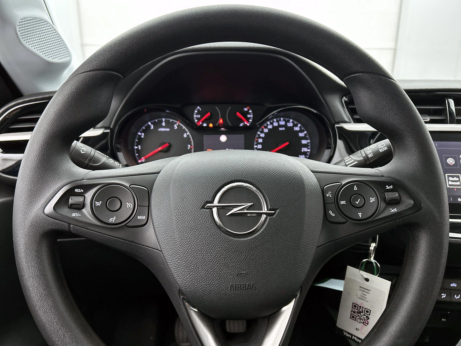 Opel-Corsa-image-32