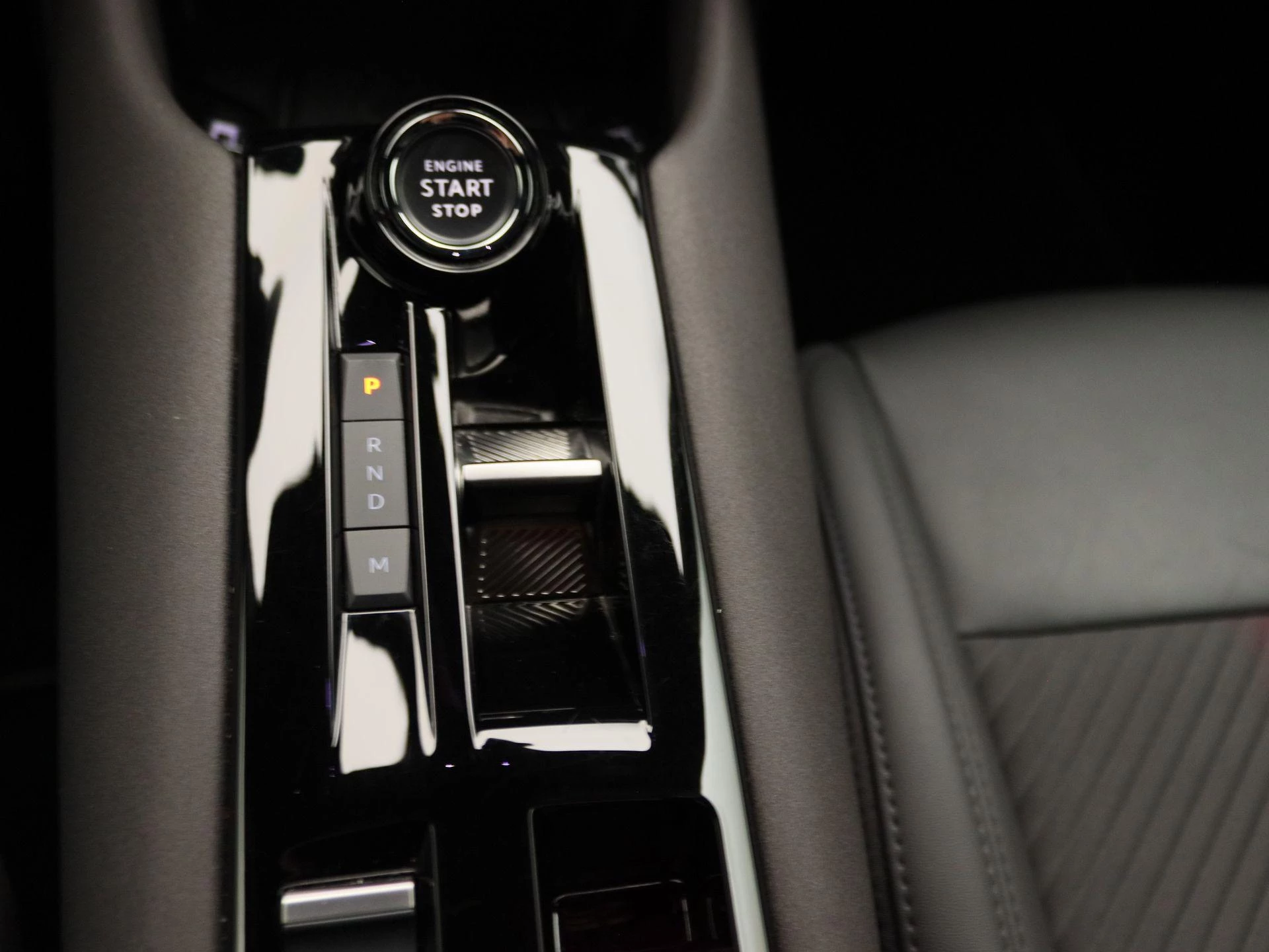 Alfa Romeo-Junior-image-9