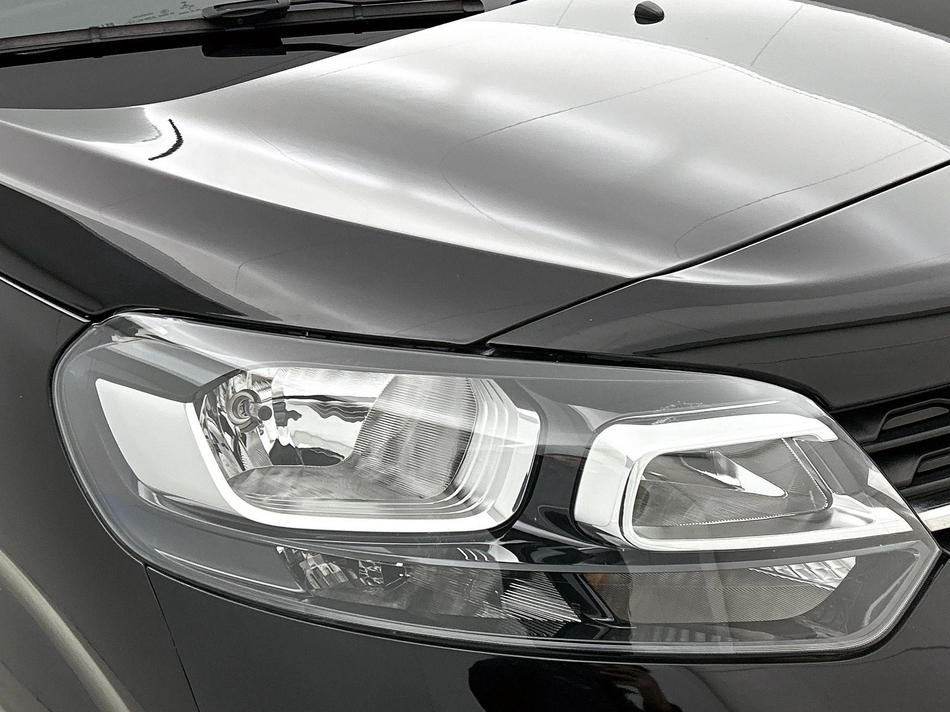 Opel-Vivaro-image-15