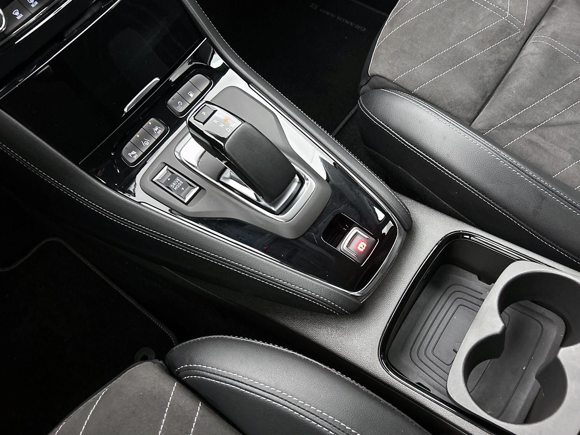 Opel-Grandland-image-32