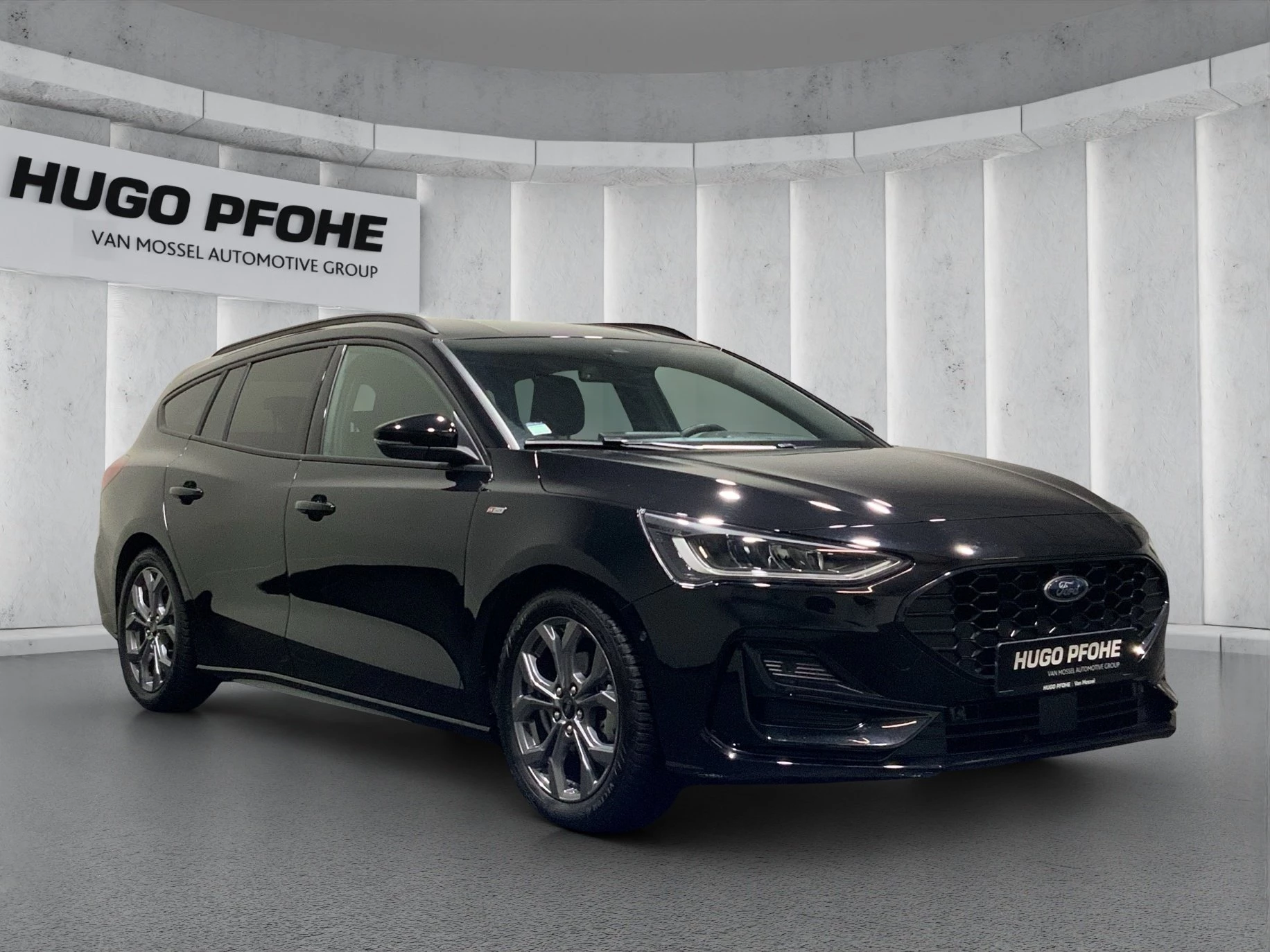 Ford Focus ST-Line X Turnier Aut.*AHK*ACC*HUD*KAM*NAVI*WINTER-PKT.