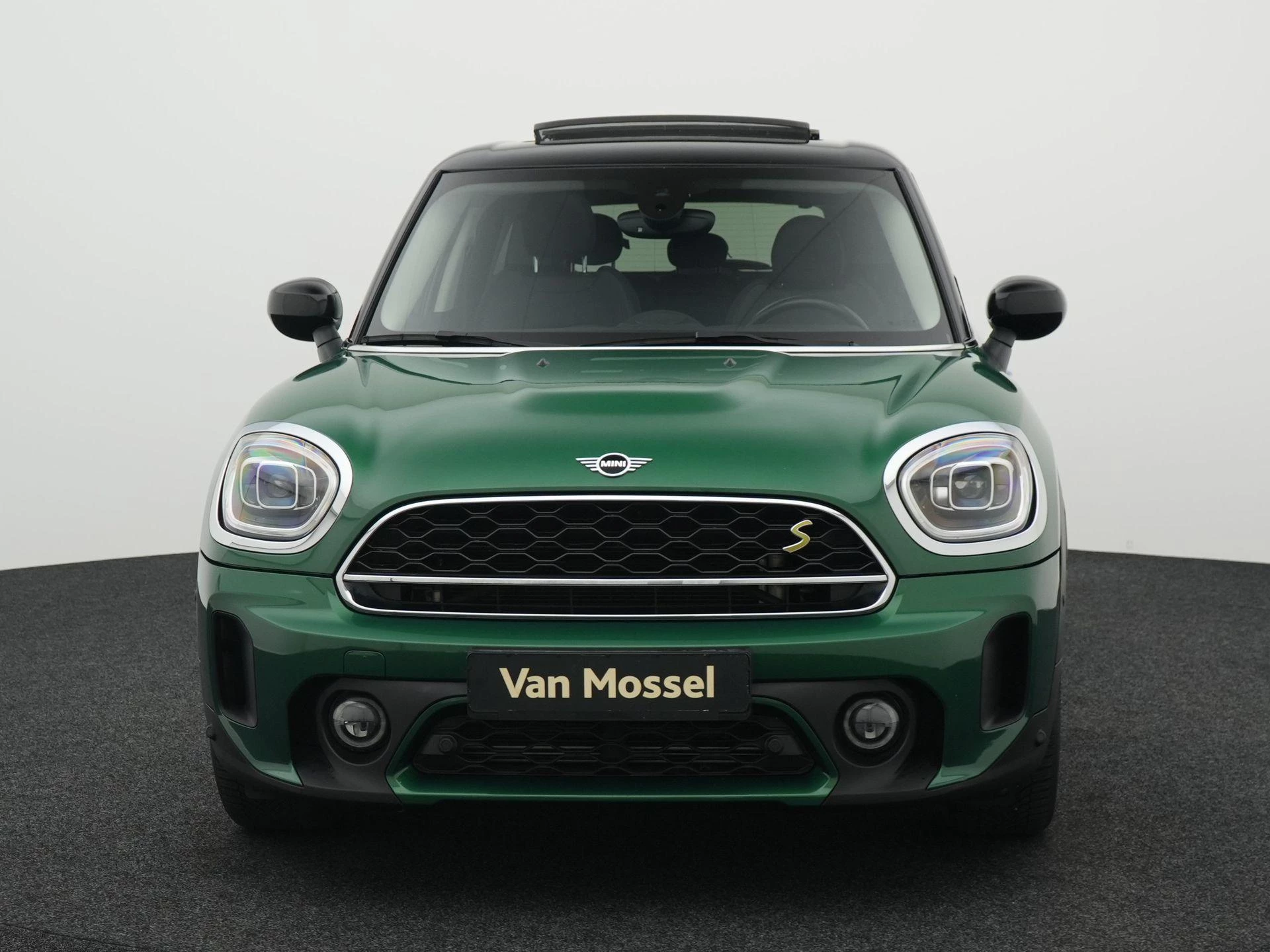 MINI-Countryman-image-2
