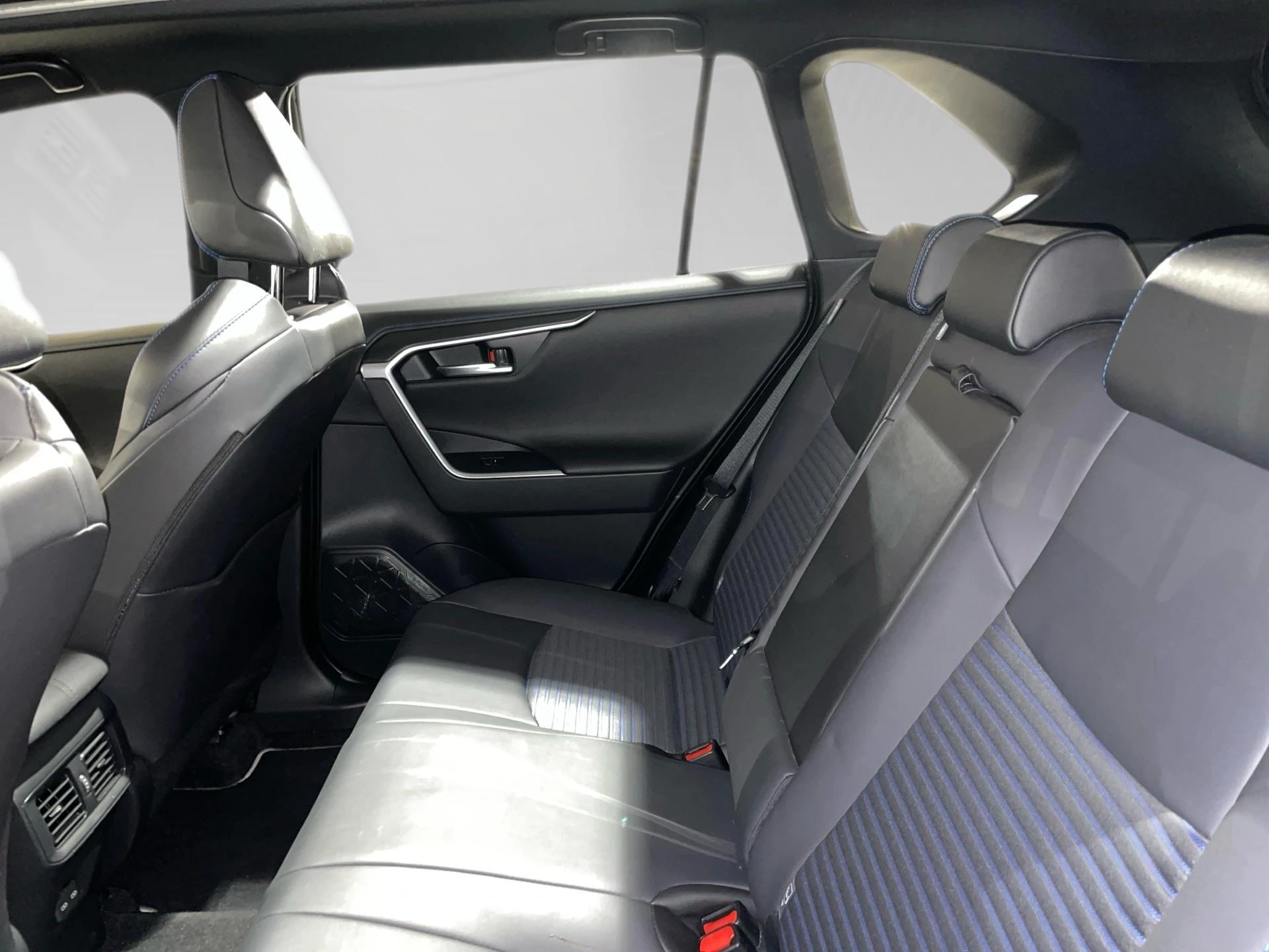 Toyota RAV4 2.5 Hybrid Lithium Style Plus CVT