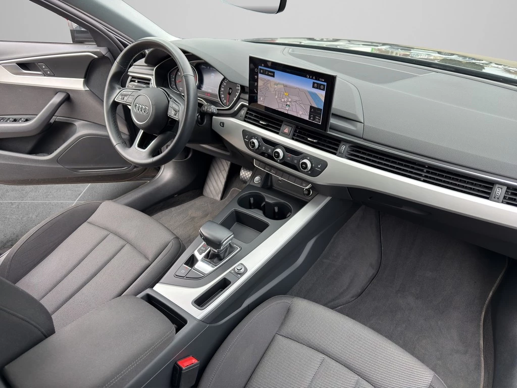 Audi A4 Avant 35 TDI *STANDHEIZUNG*AHK*NAVI*LED*