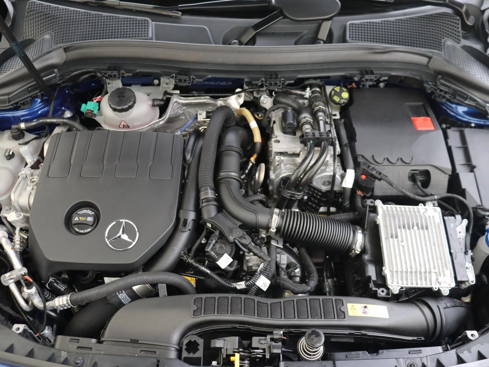 Mercedes-Benz-B-Klasse-image-4