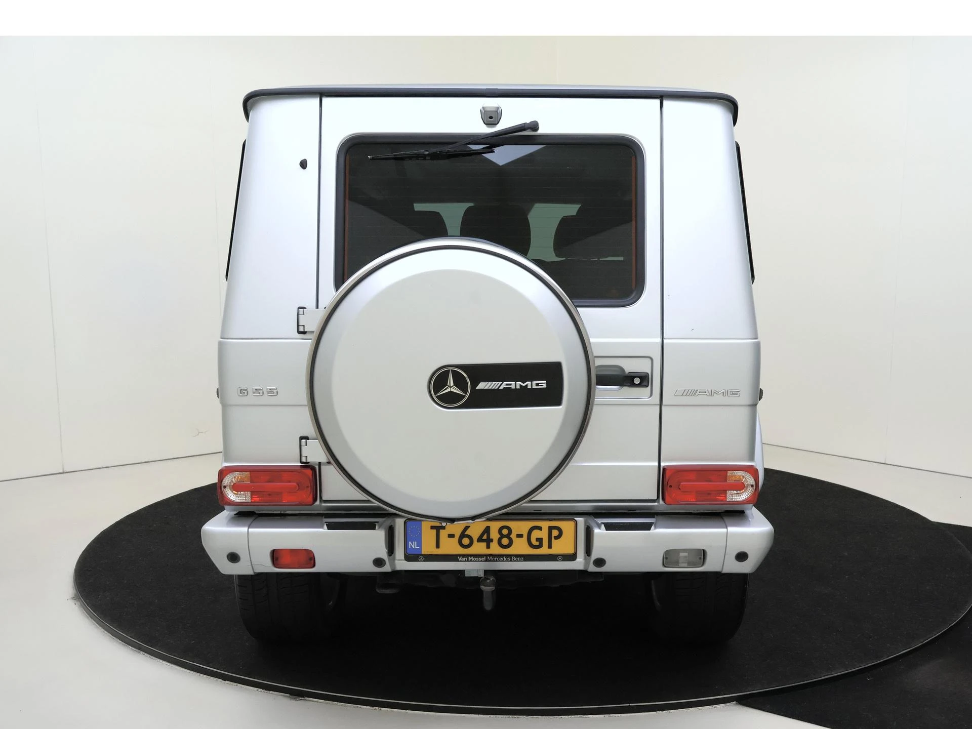 Mercedes-Benz-G-Klasse-image-5