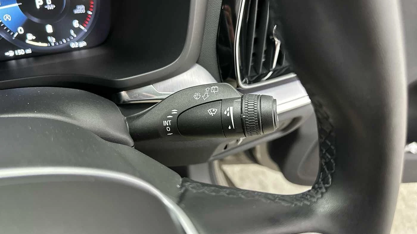 Volvo-V60-image-34