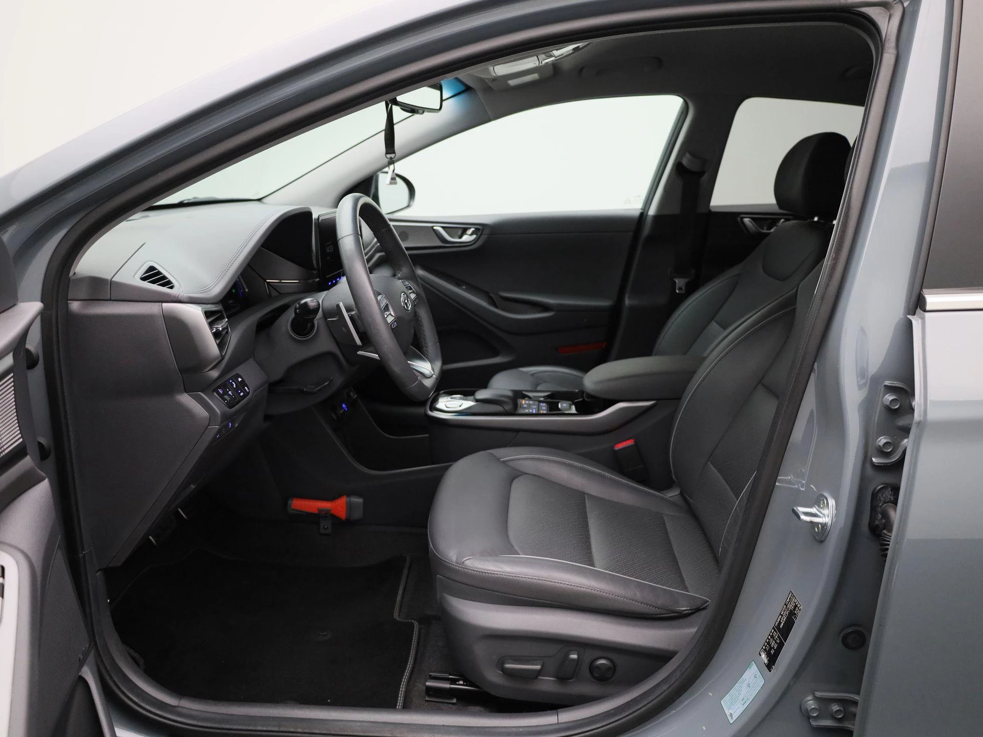 Hyundai-IONIQ-image-8