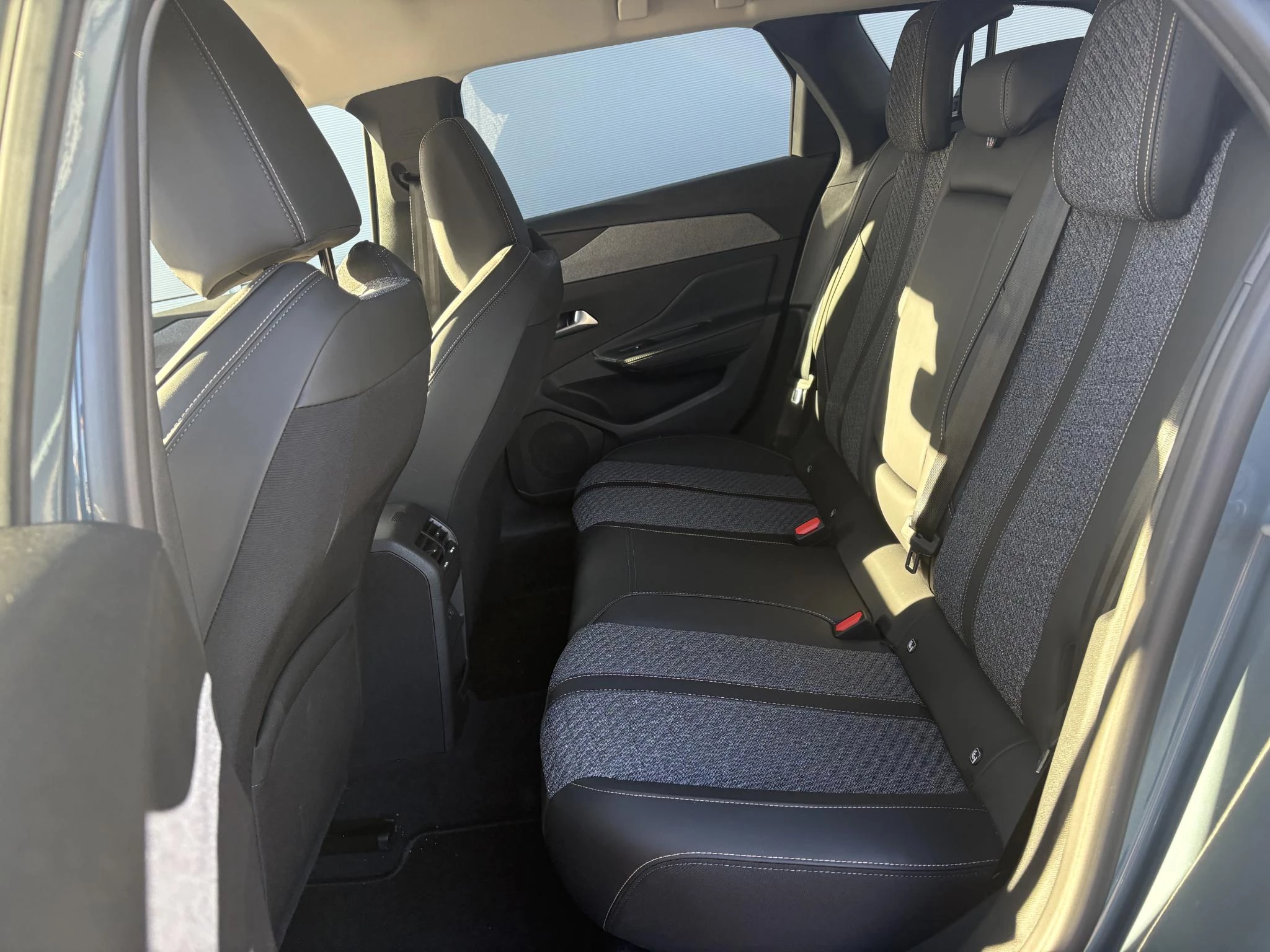 Peugeot-308-image-10