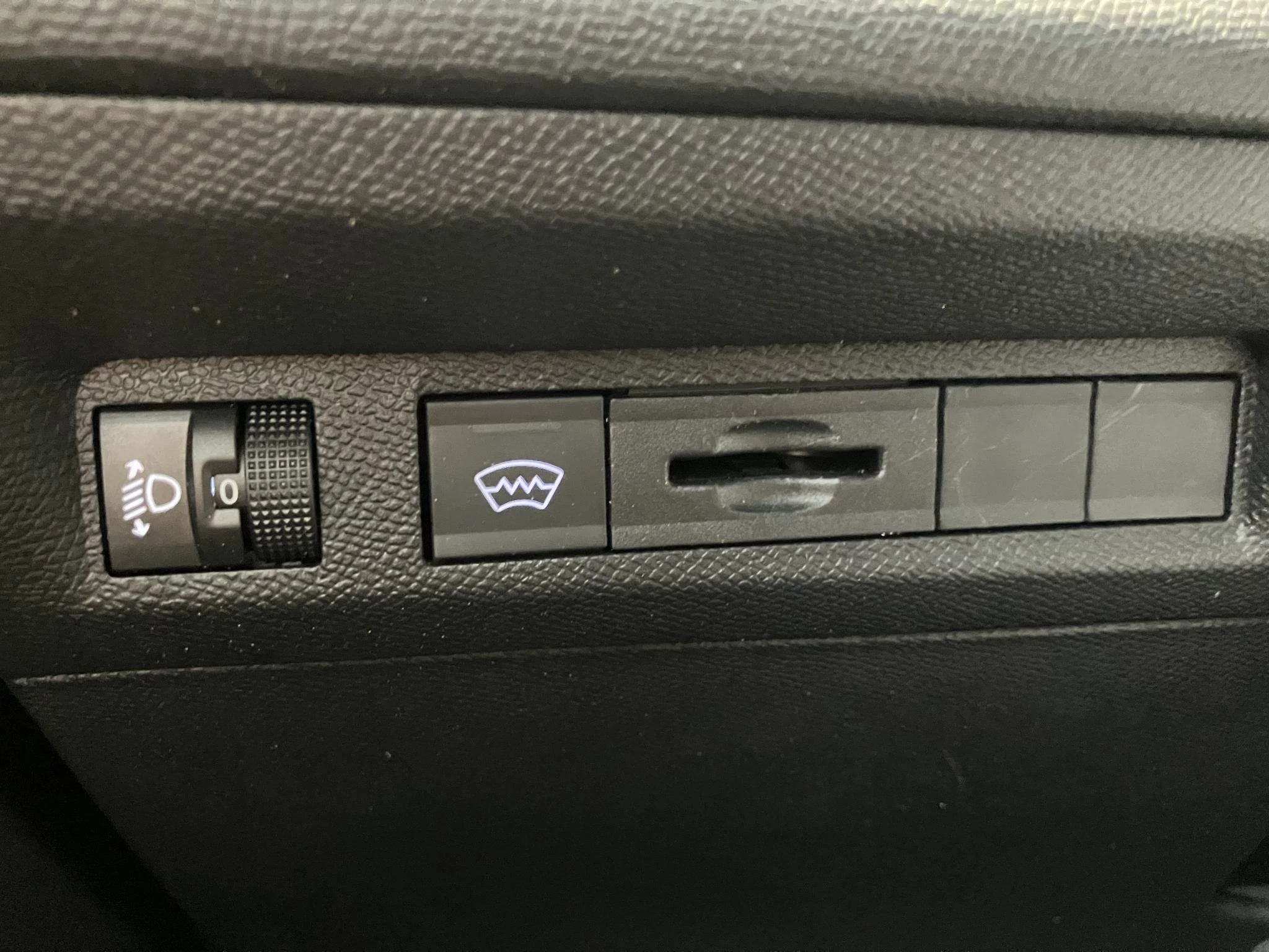 Peugeot-308-image-18