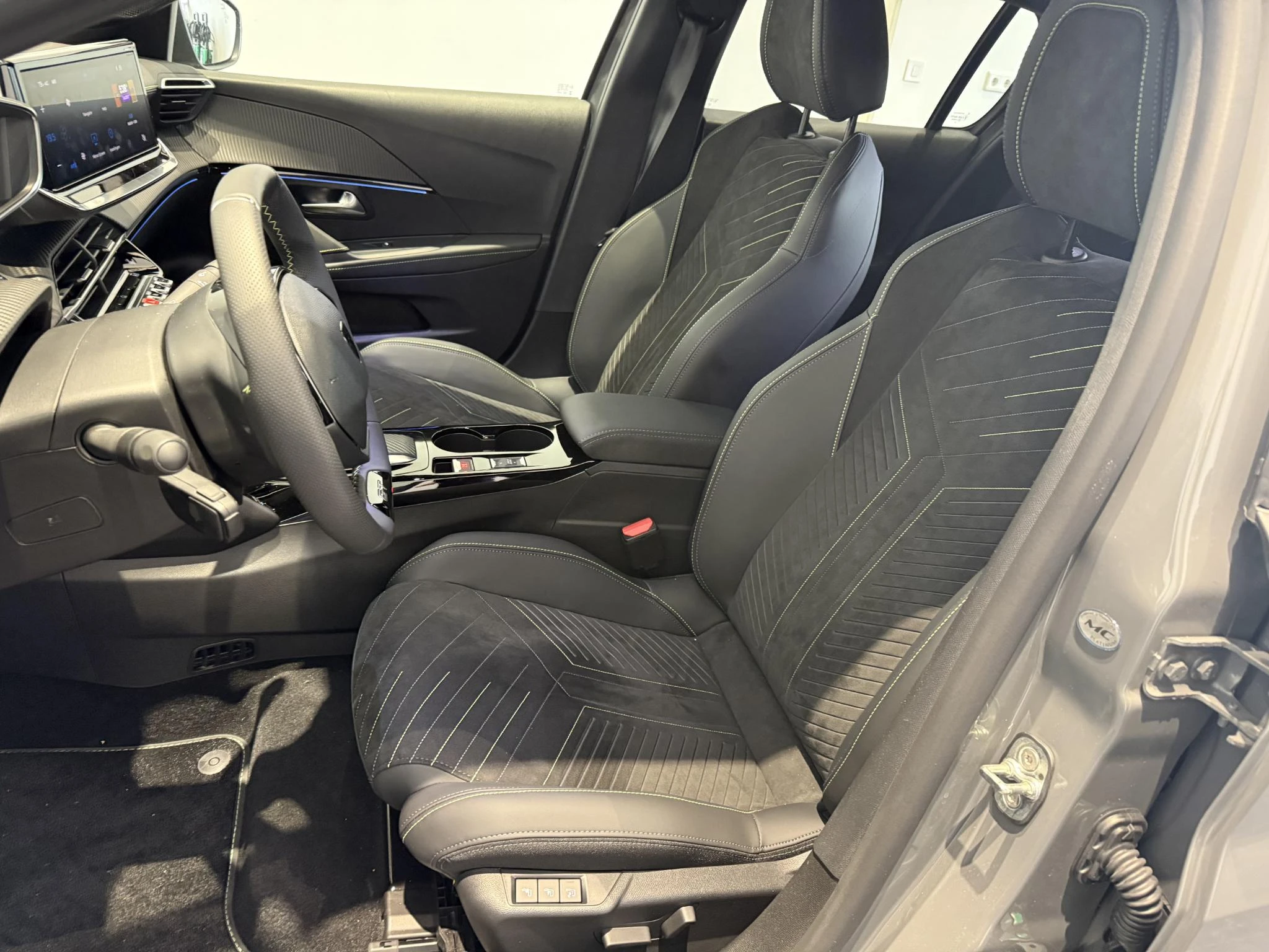 Peugeot-208-image-7