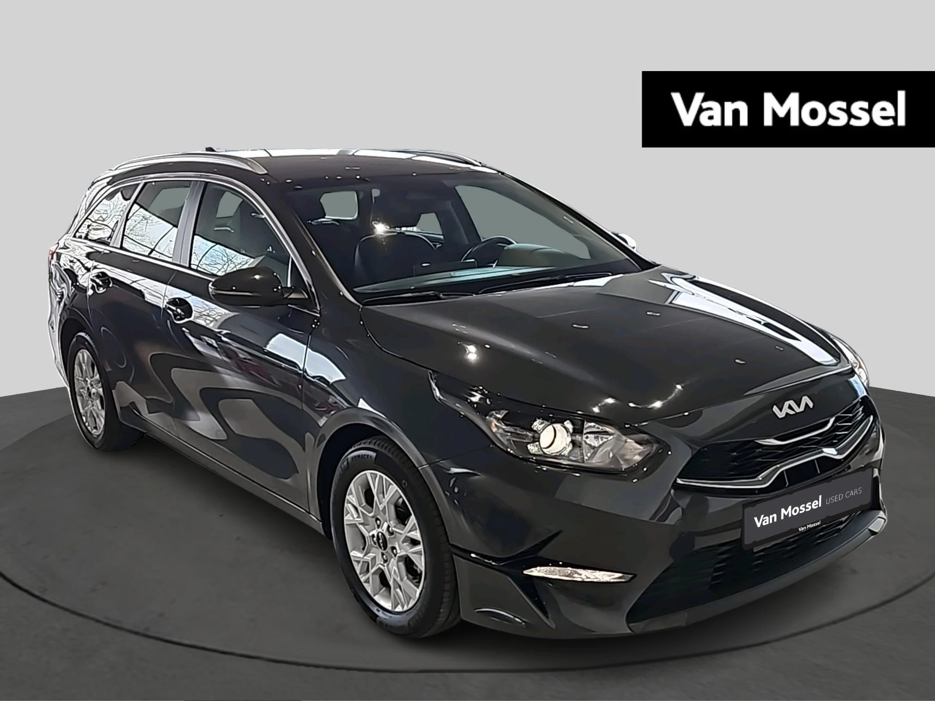 Kia-Ceed Sportswagon-image-4