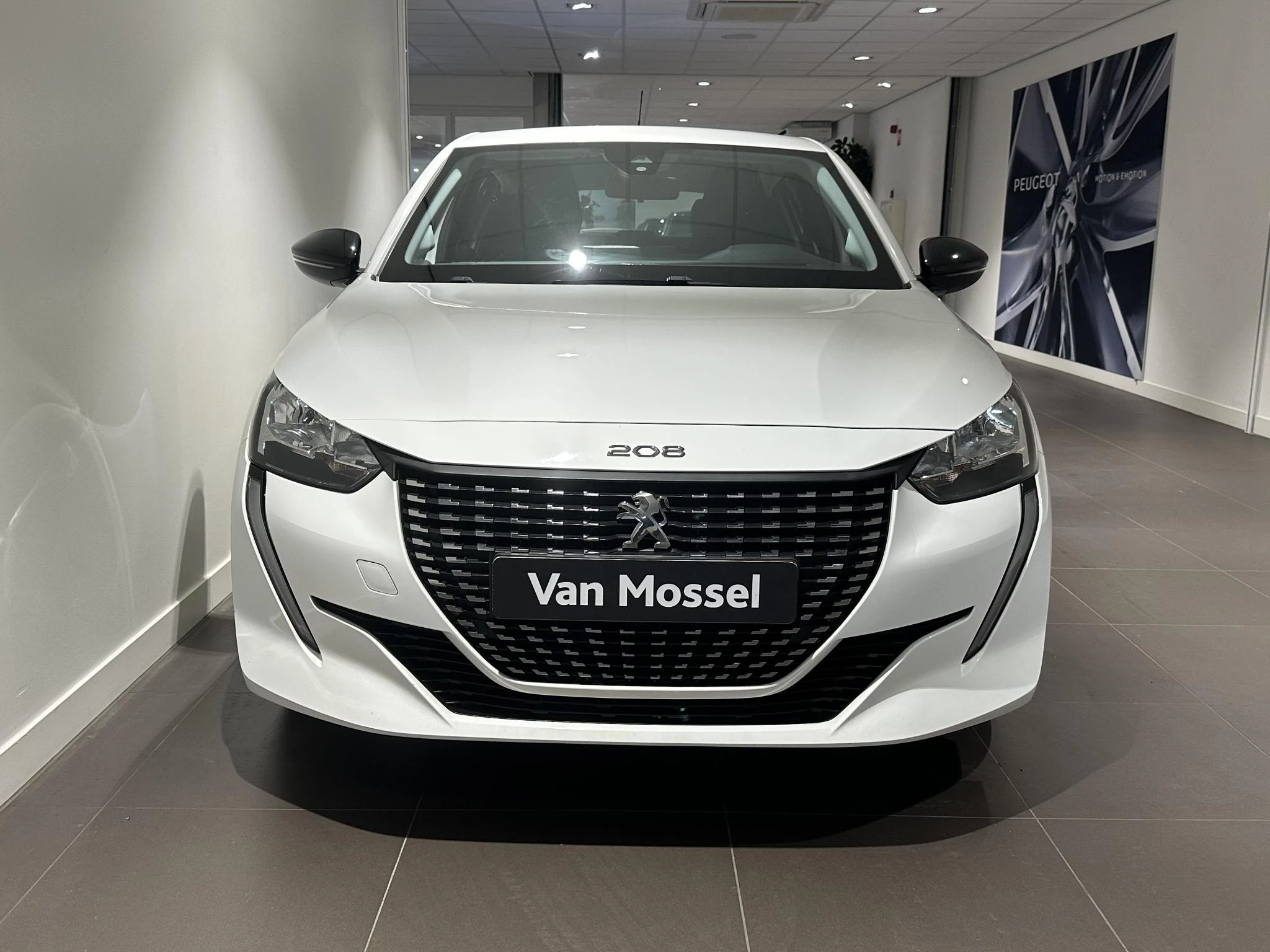 Peugeot-208-image-2