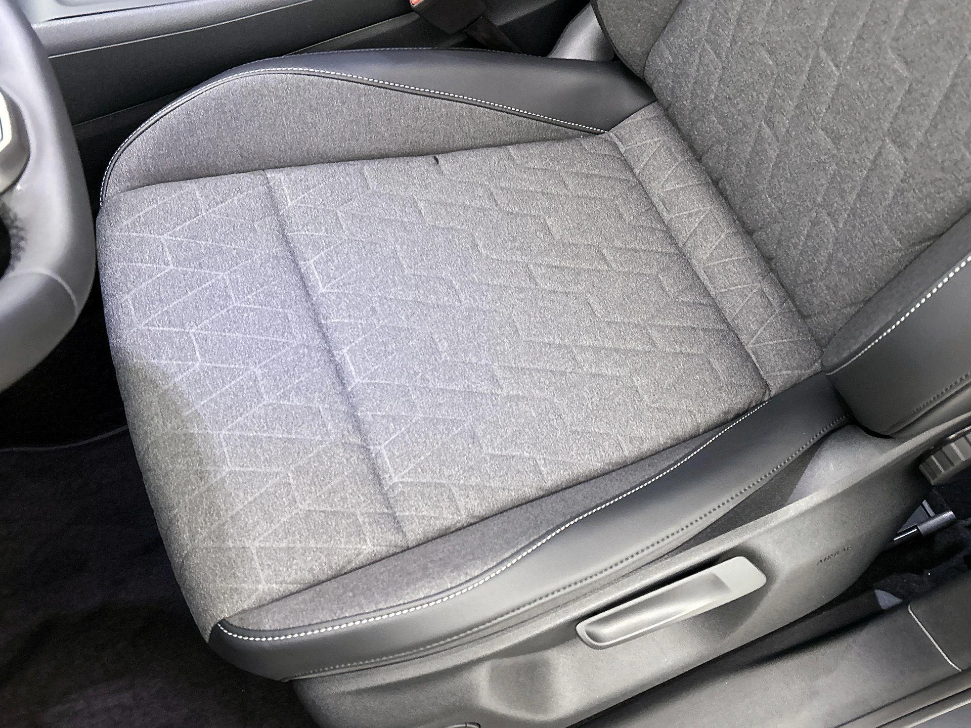 Volkswagen-Tiguan-image-22