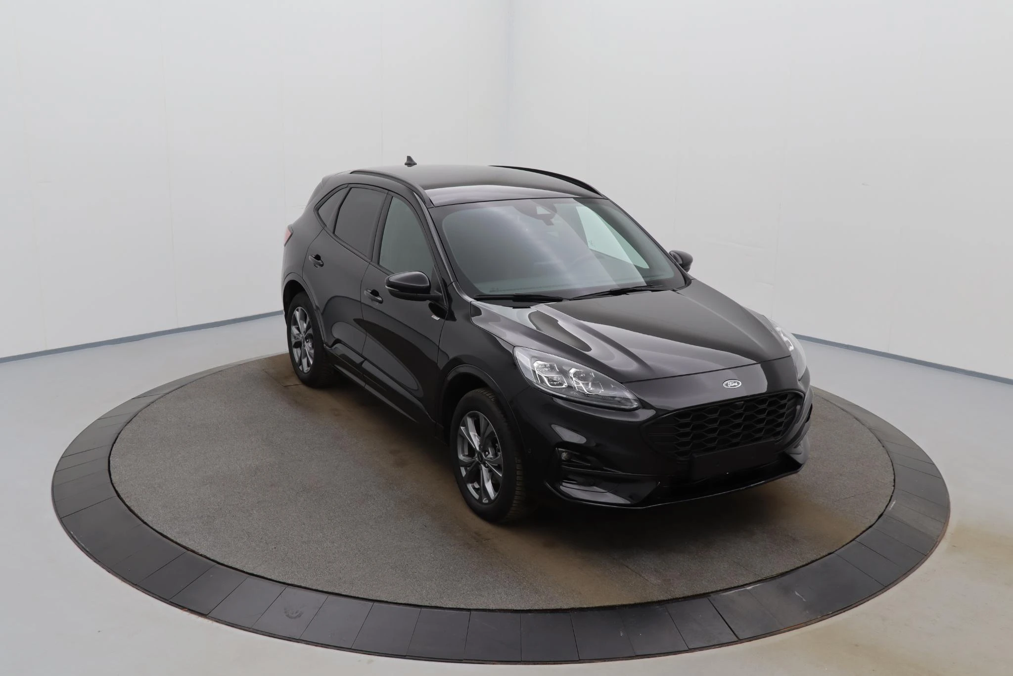 Ford-Kuga-image-2