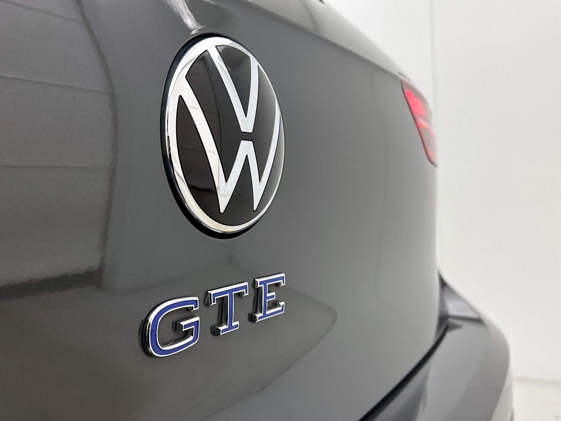 Volkswagen-Golf-image-31