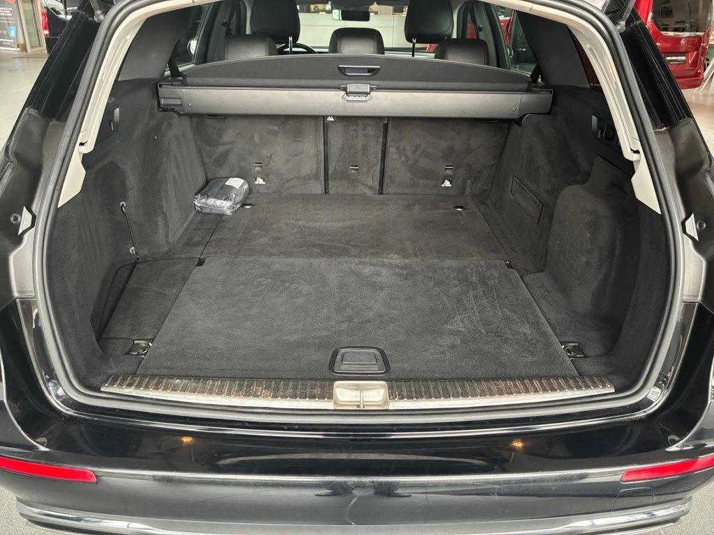 Mercedes-Benz-E-Klasse 200-image-8