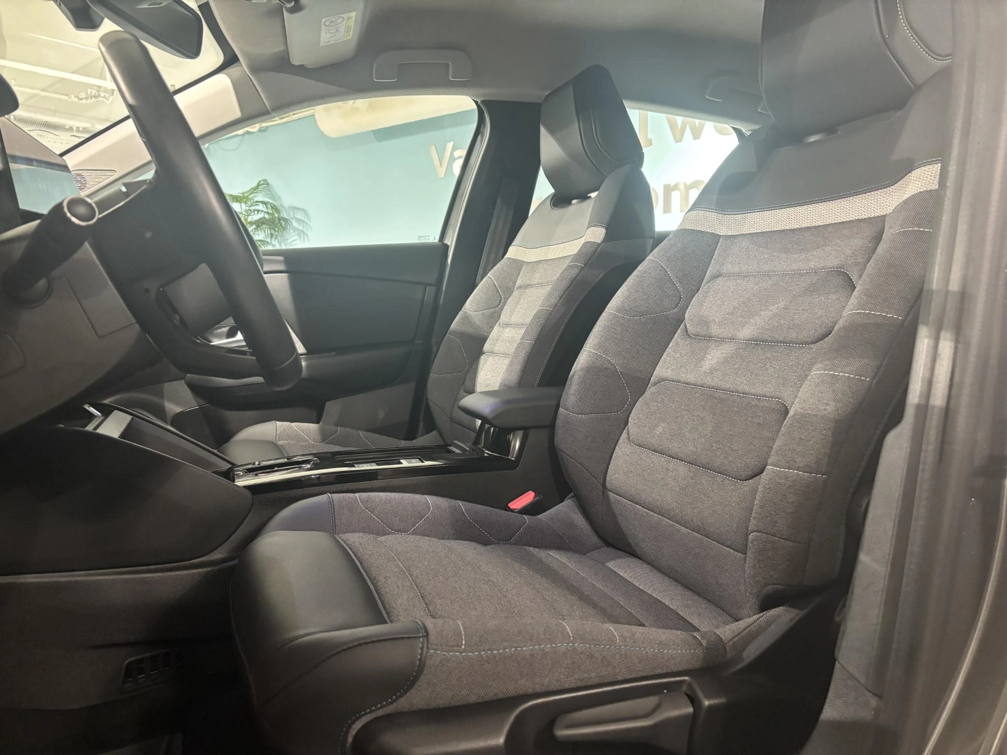 Citroën-ë-C4-image-9