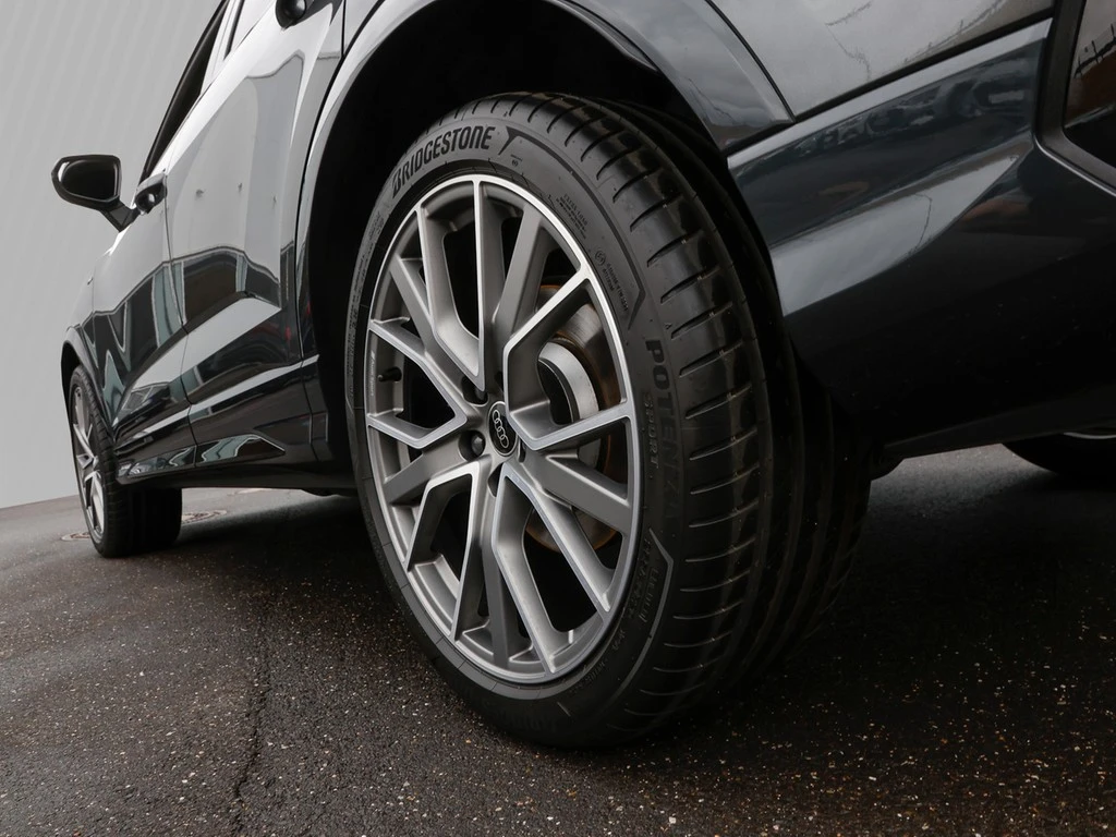 Audi-Q3-image-7