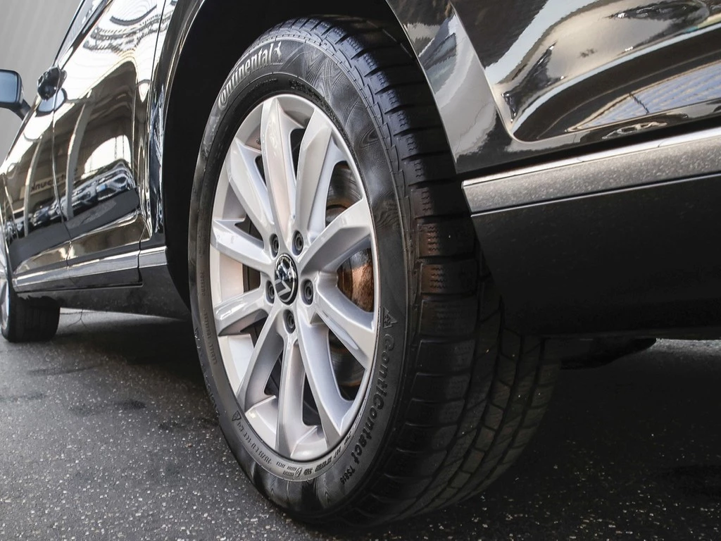 Volkswagen Passat Variant 2.0 TDI DSG Elegance AHK/Navi/RFK