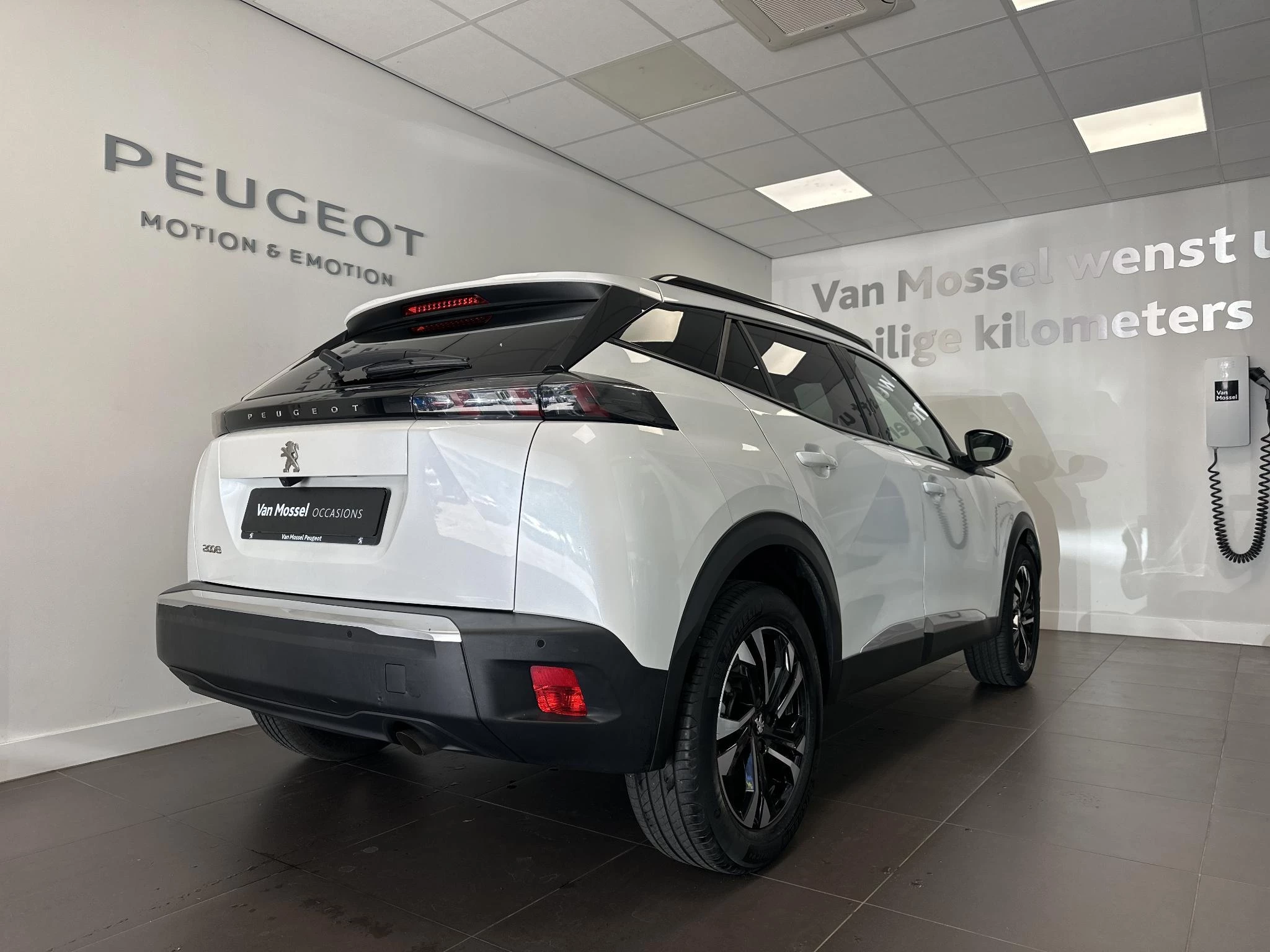 Peugeot-2008-image-3