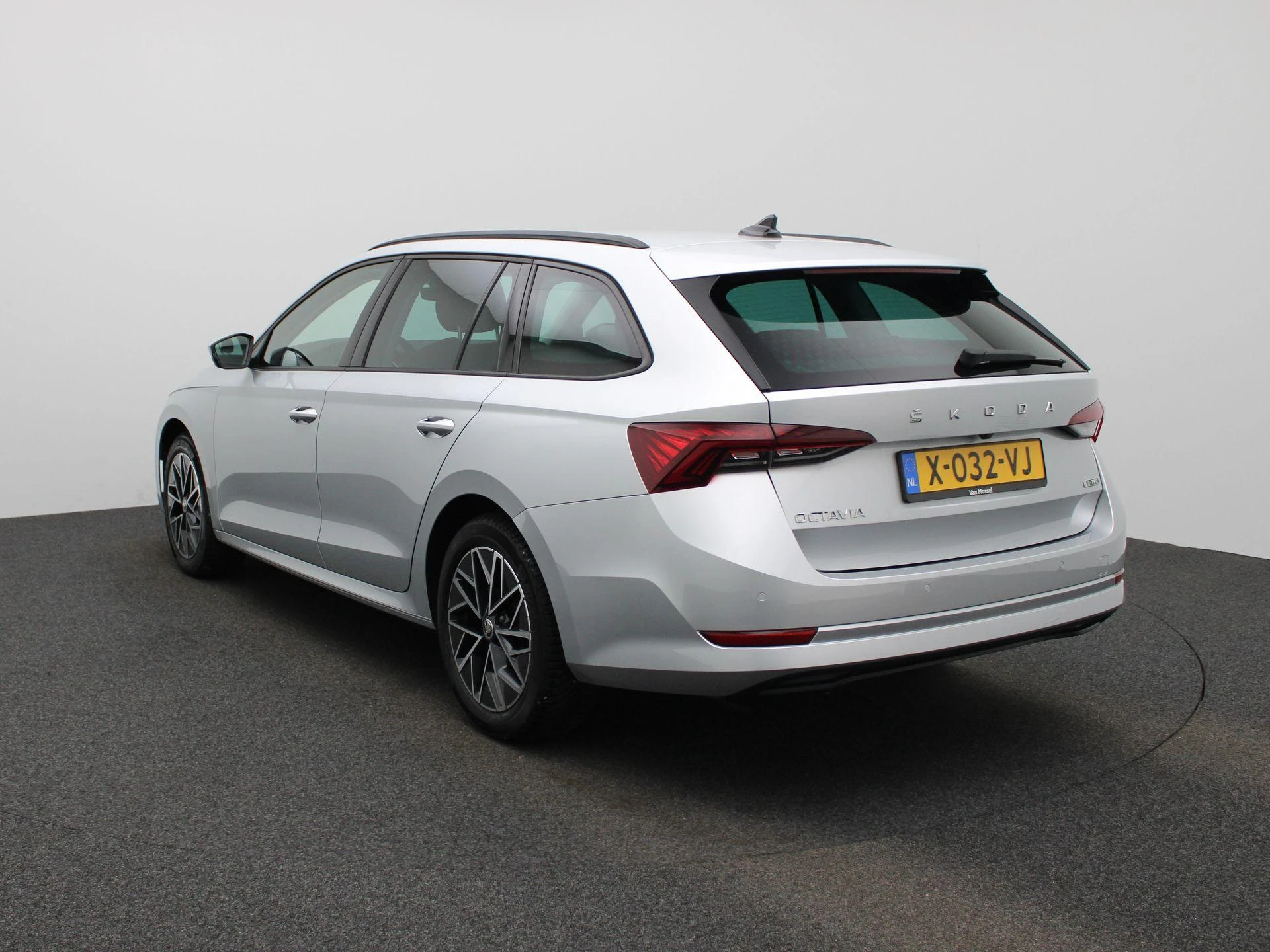 Škoda-Octavia-image-1