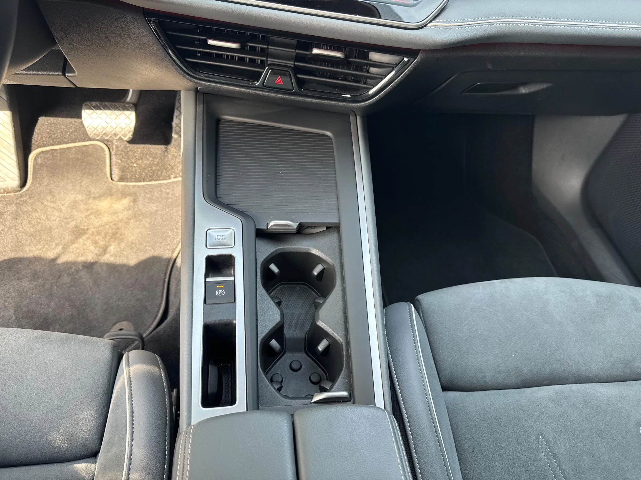 Volkswagen-Passat-image-6
