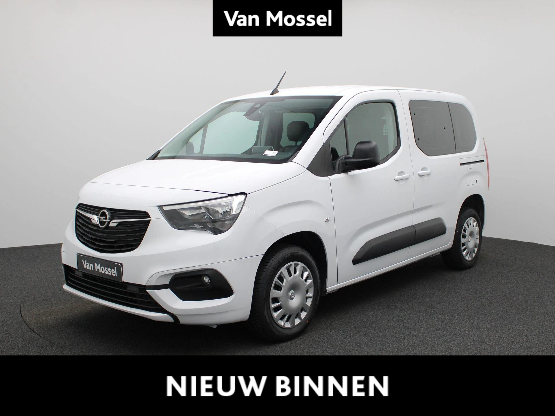 Opel-Combo Life-image-0