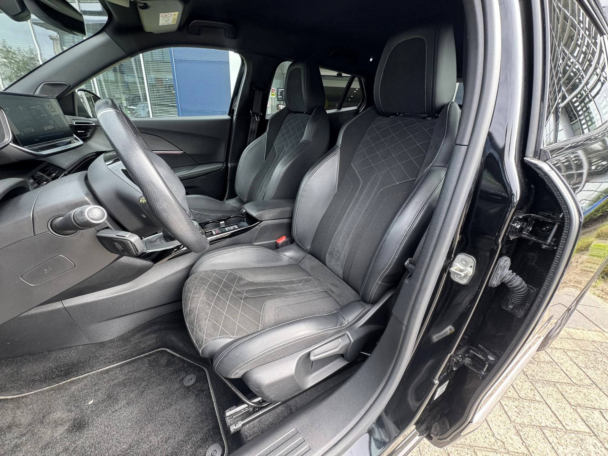 Peugeot 2008 PureTech 130 GT Pack