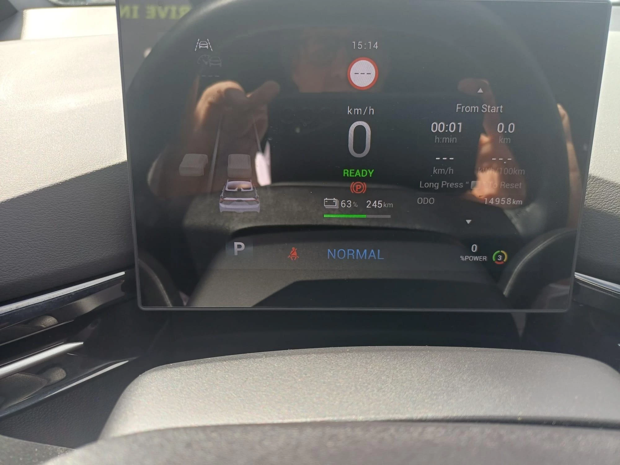 MG MG4 EV 64 kWh Luxury