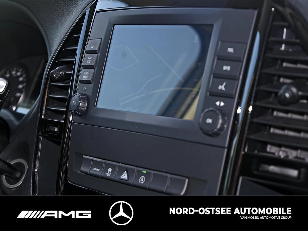 Mercedes-Benz-Vito-image-9
