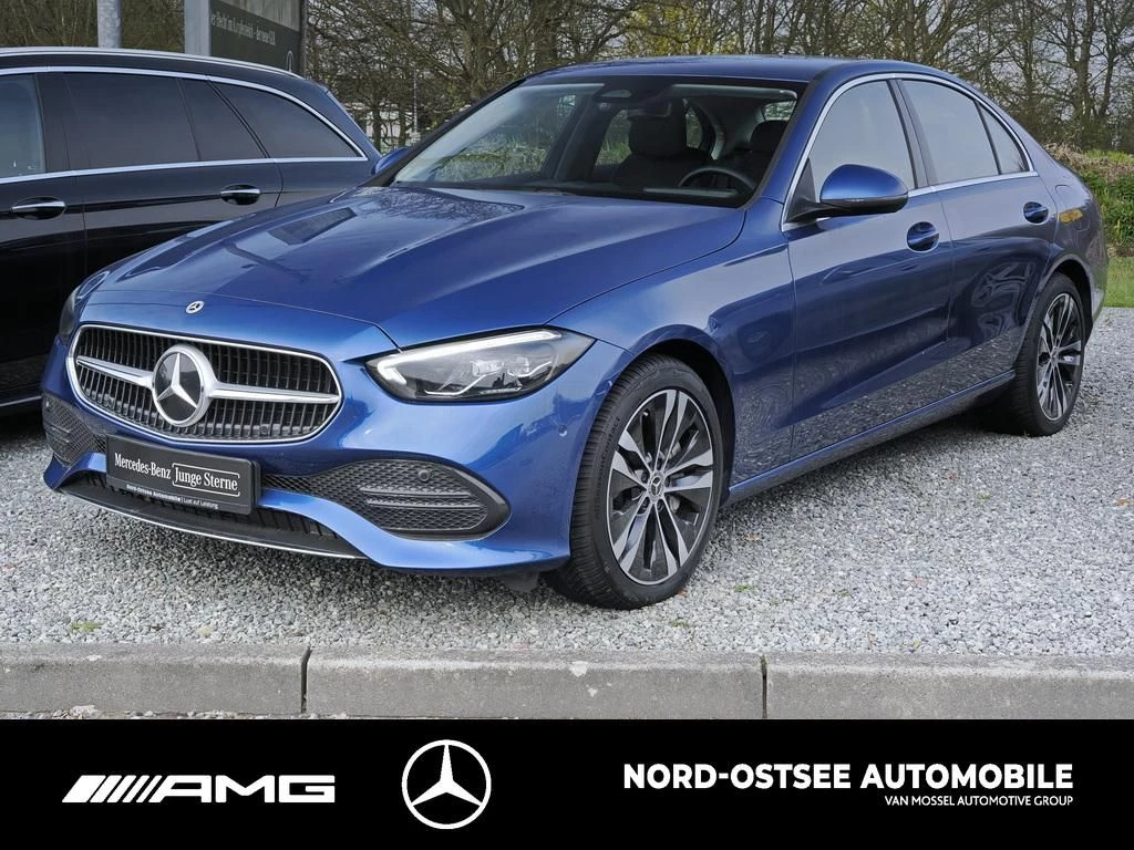 Mercedes-Benz C-Klasse 300 e AVANTGARDE NAVI KAMERA LED KEYLESS TEMPO AVANTGARDE