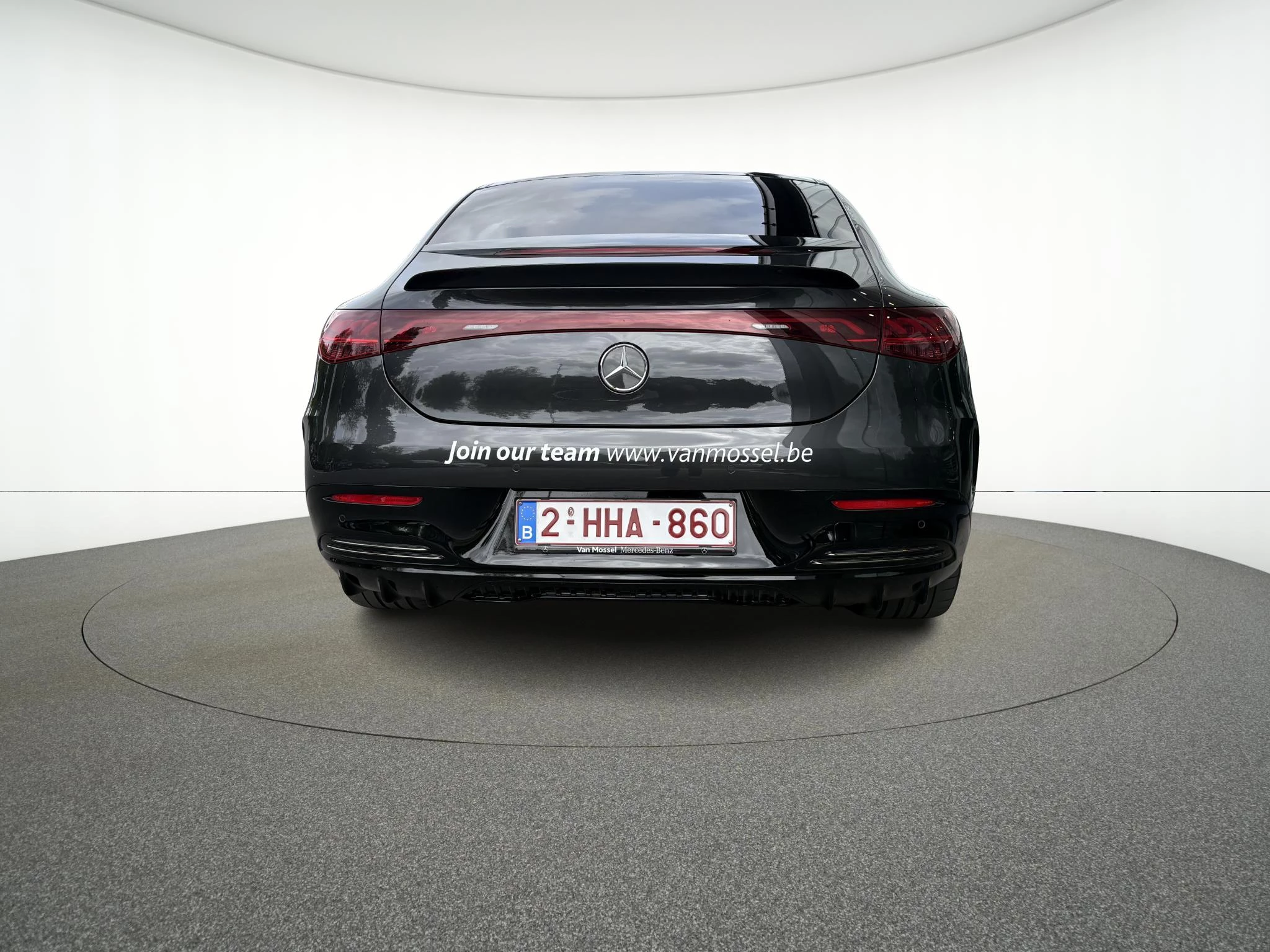 Mercedes-Benz EQE 300 Star Edition + AMG LINE + AIRMATIC + PANO DAK + TREKHAAK