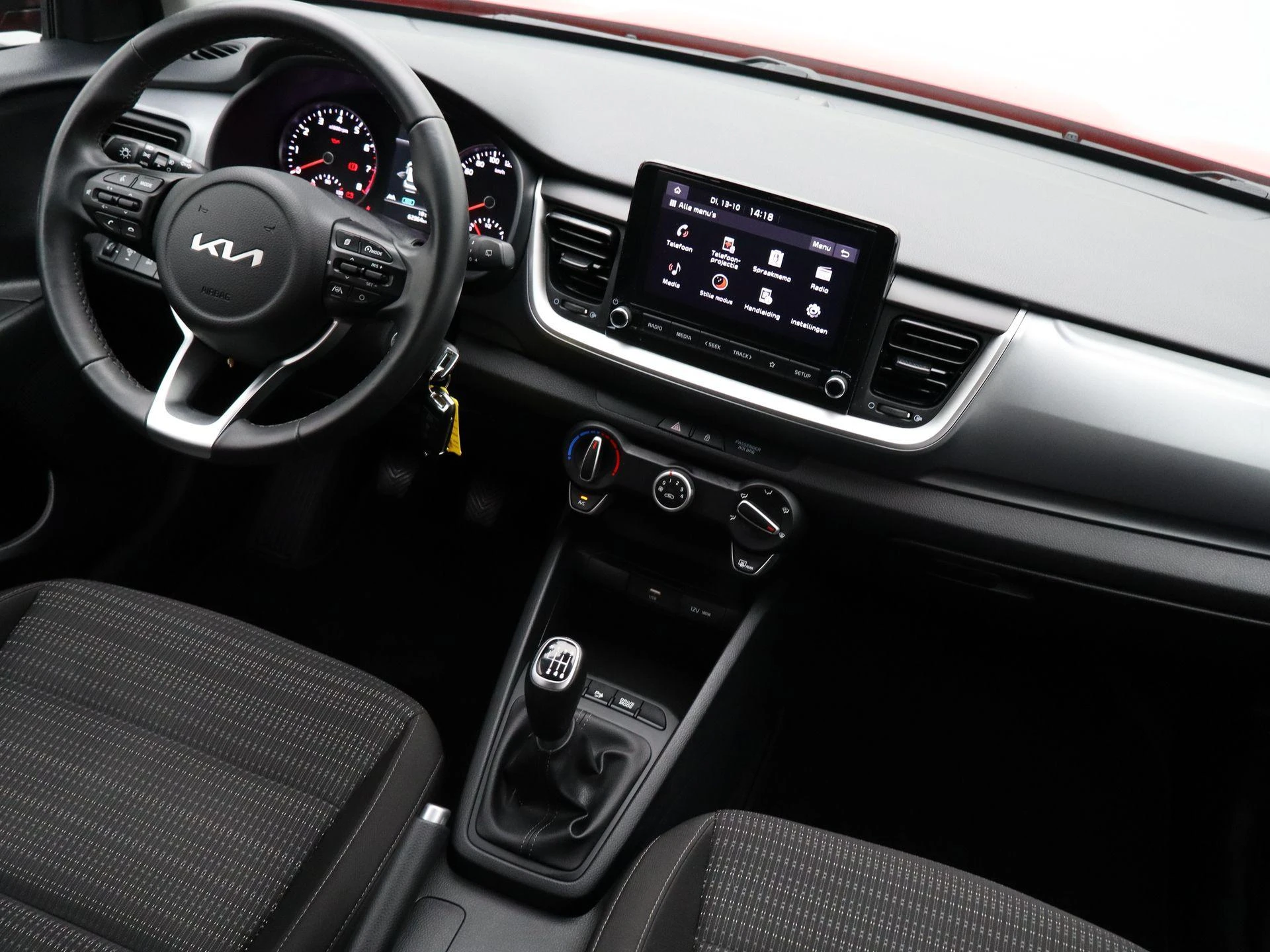 Kia-Stonic-image-29