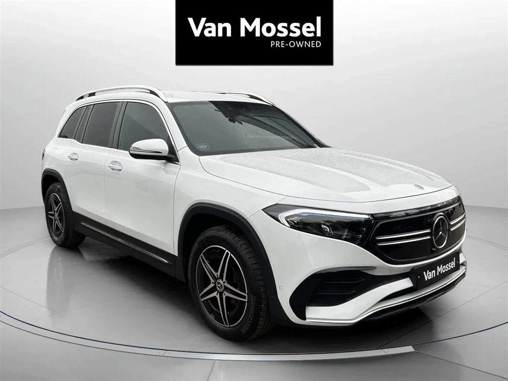 Mercedes-Benz-EQB-image-2