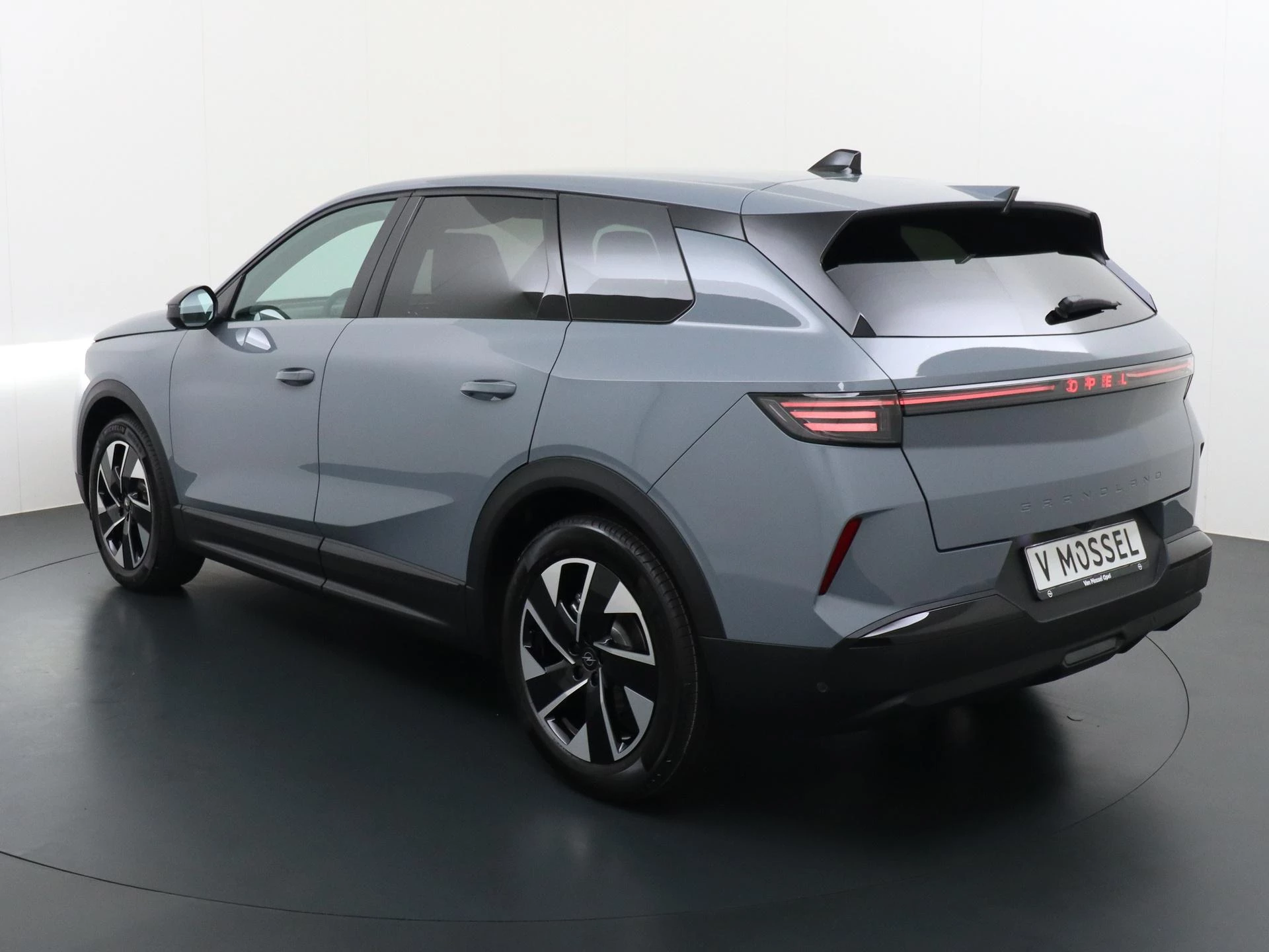 Opel-Grandland-image-6