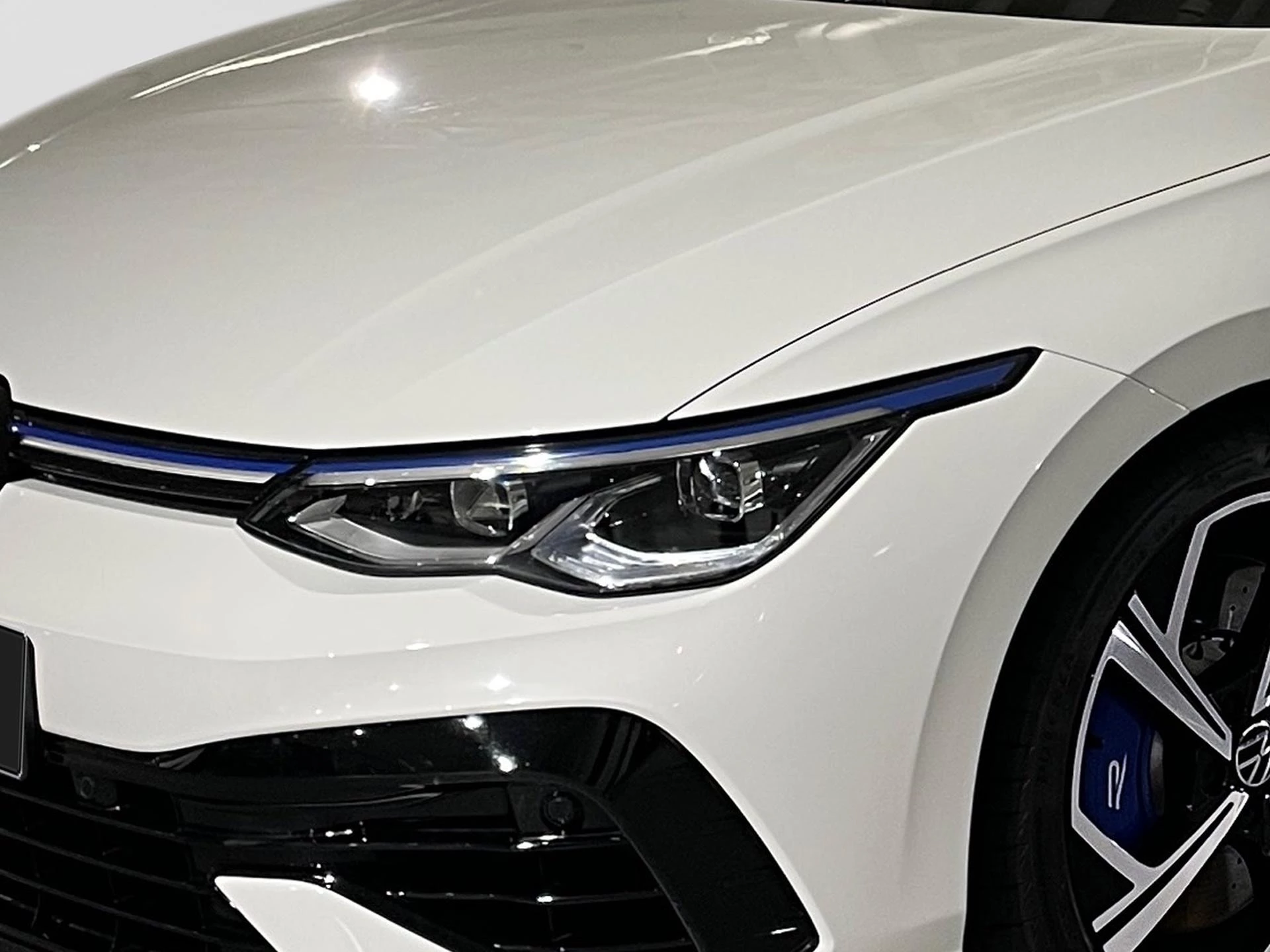 Volkswagen-Golf-image-20