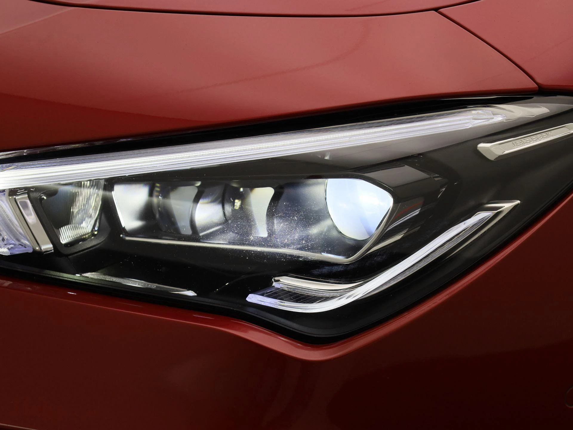 Mercedes-Benz-CLA-image-15