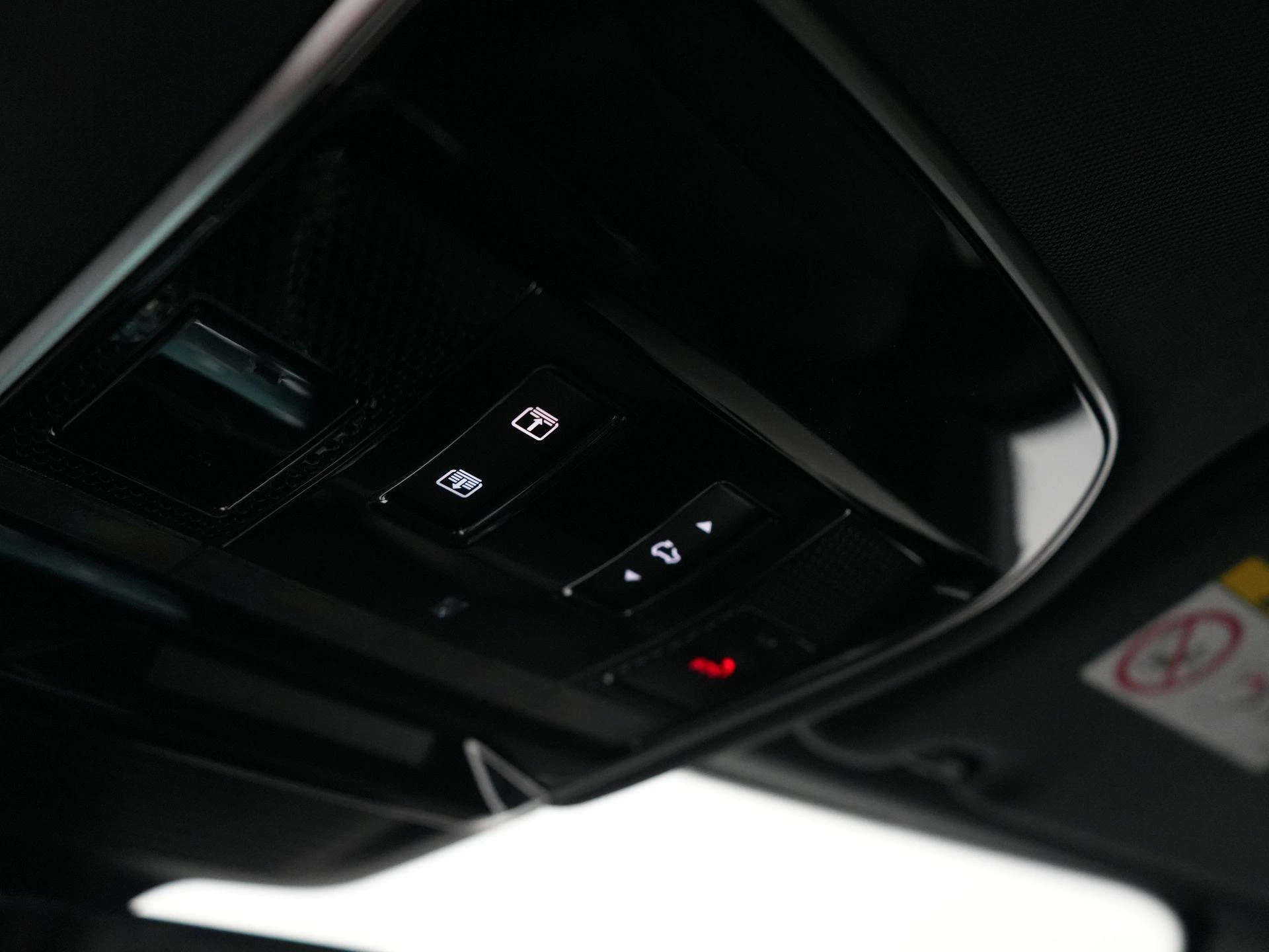Land Rover Range Rover Sport P460e AWD Dynamic SE