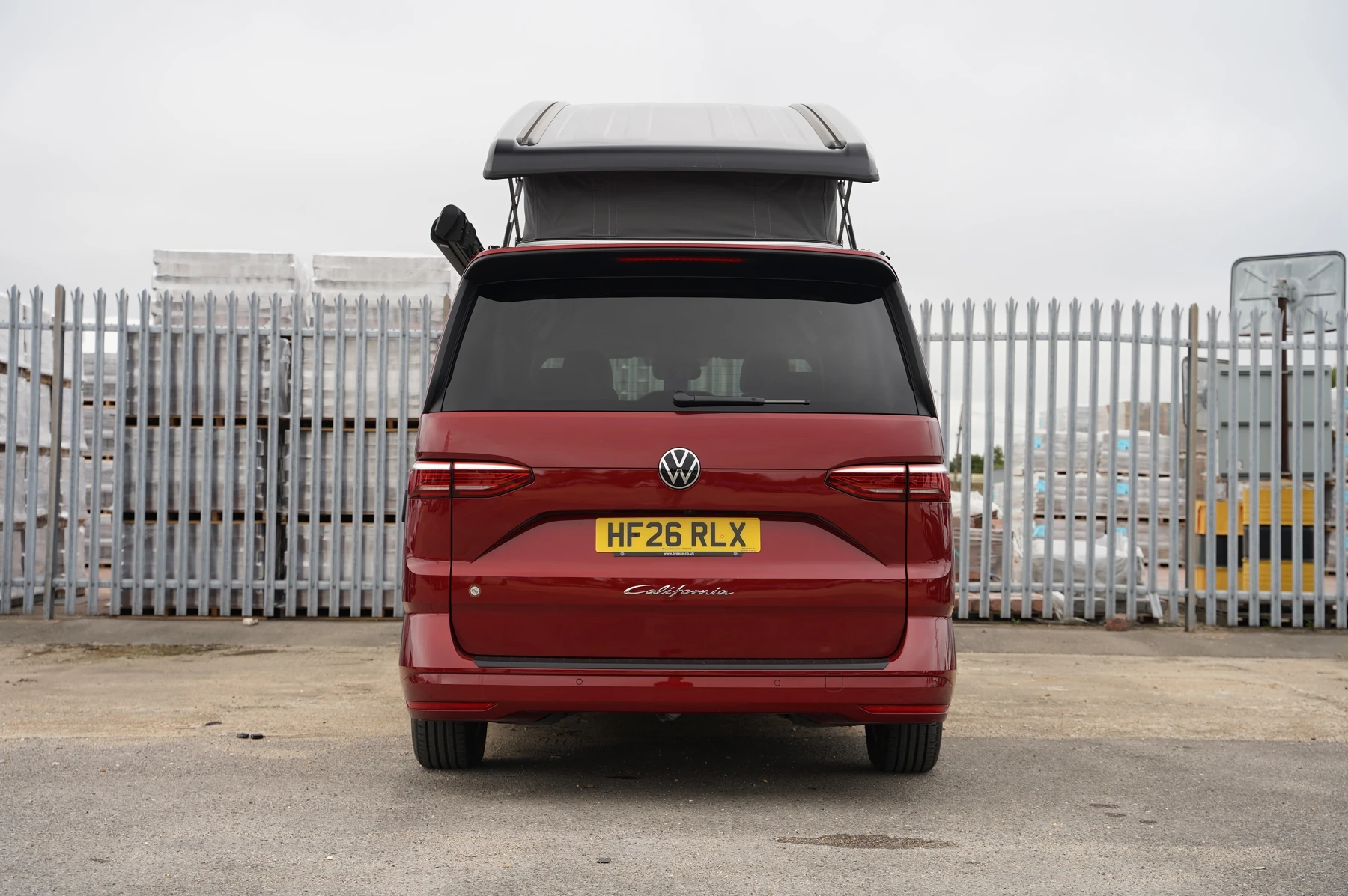 Volkswagen-California-image-13