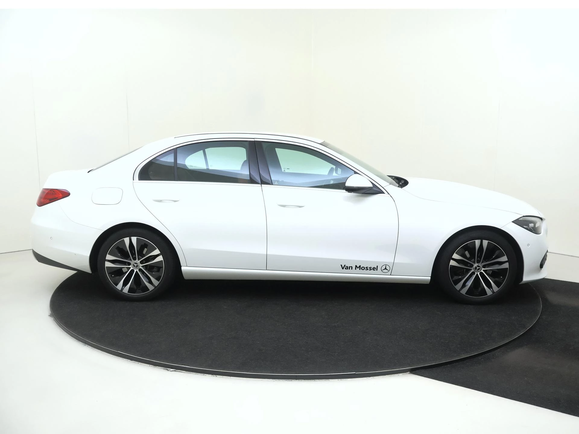 Mercedes-Benz C-Klasse 180 Luxury Line