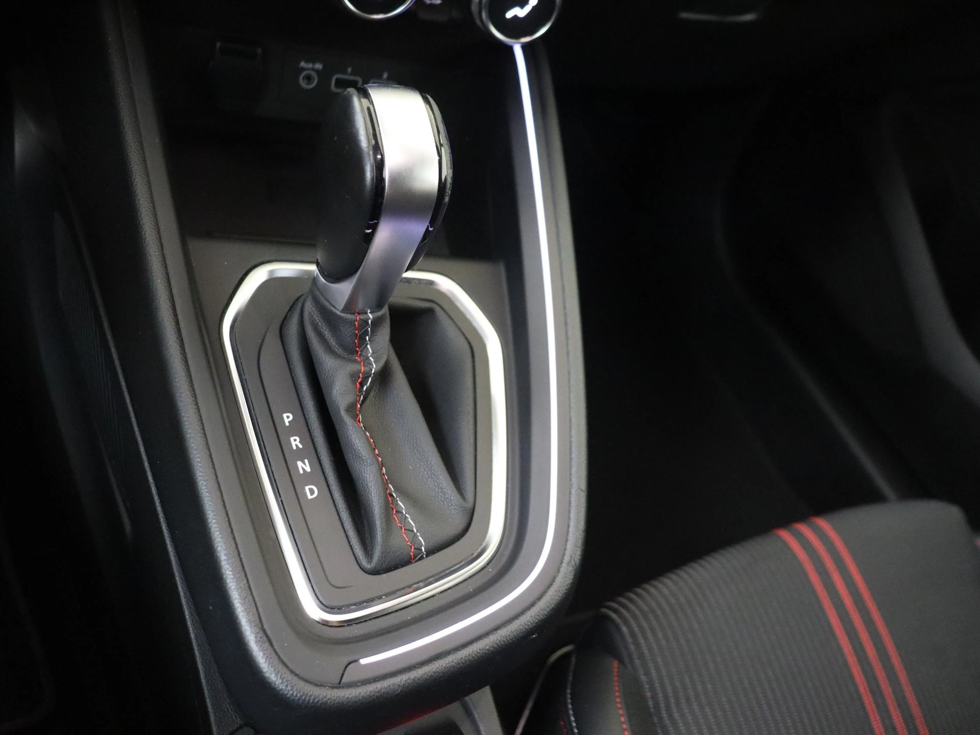 Renault-Clio-image-14
